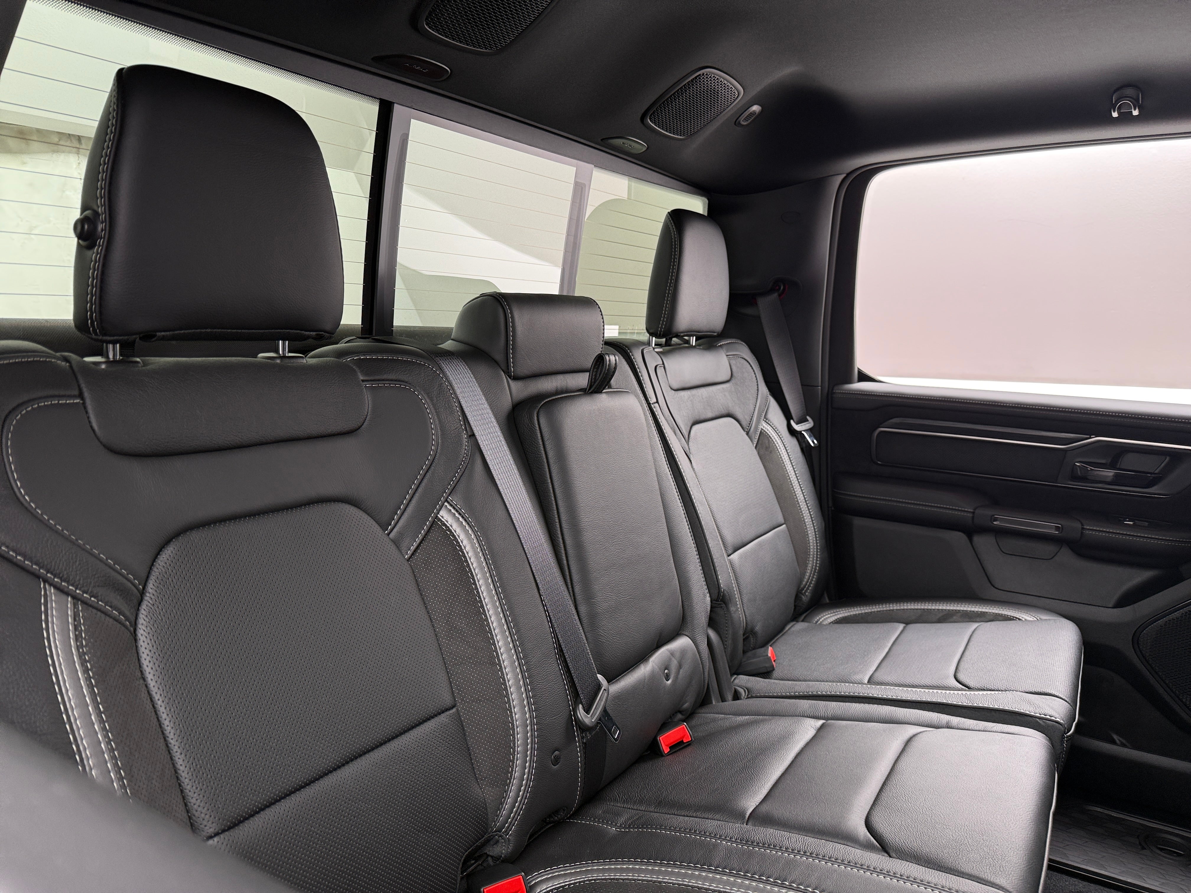 2025 RAM 1500 RHO 5