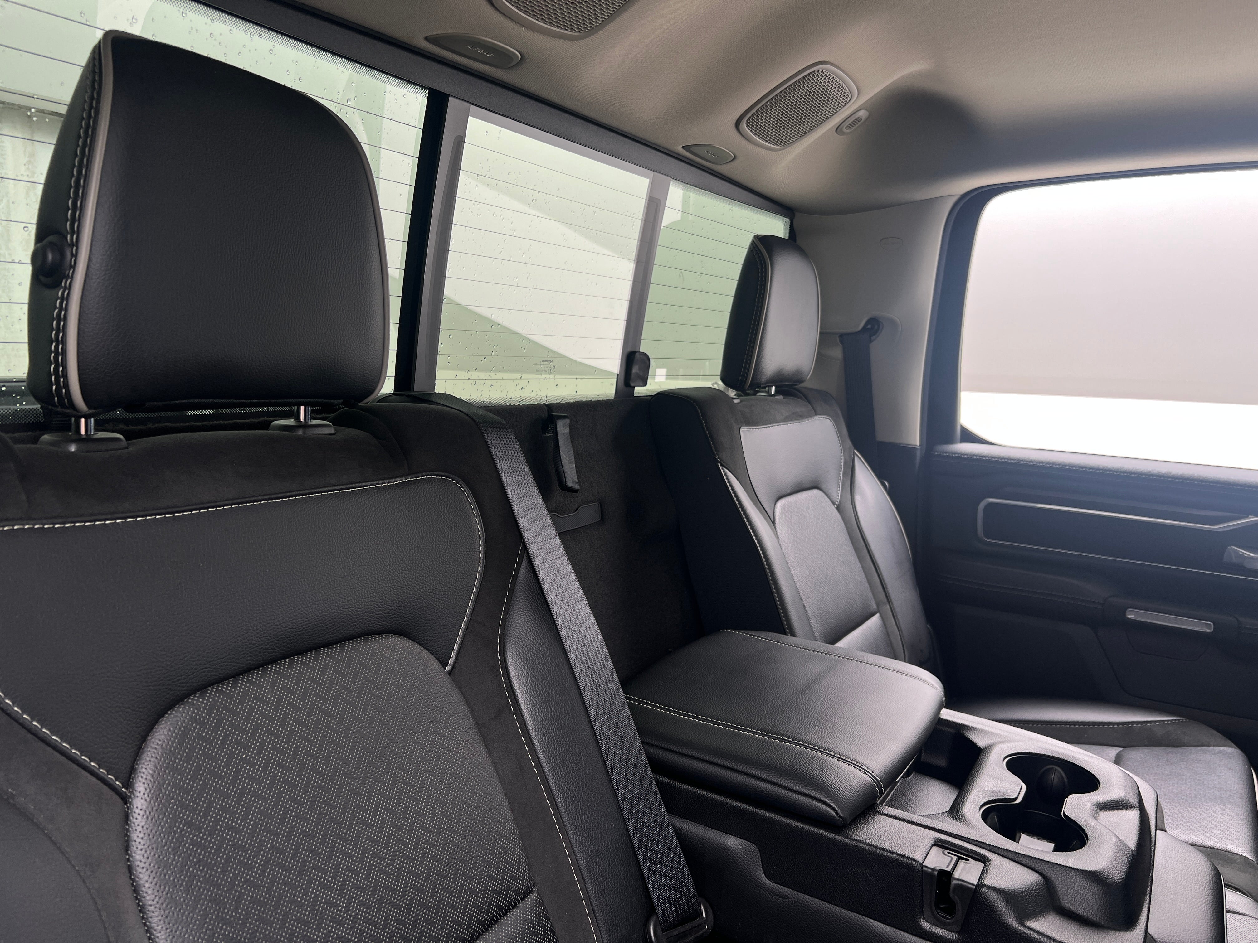 2022 RAM 1500 Laramie 5