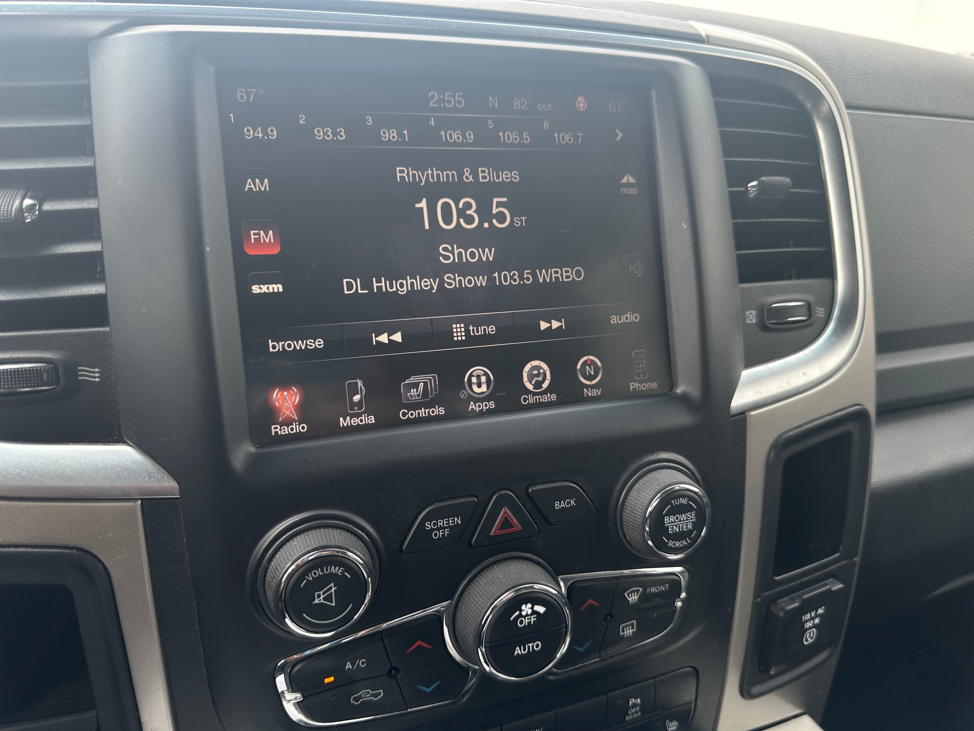 2016 RAM 2500 ST 4
