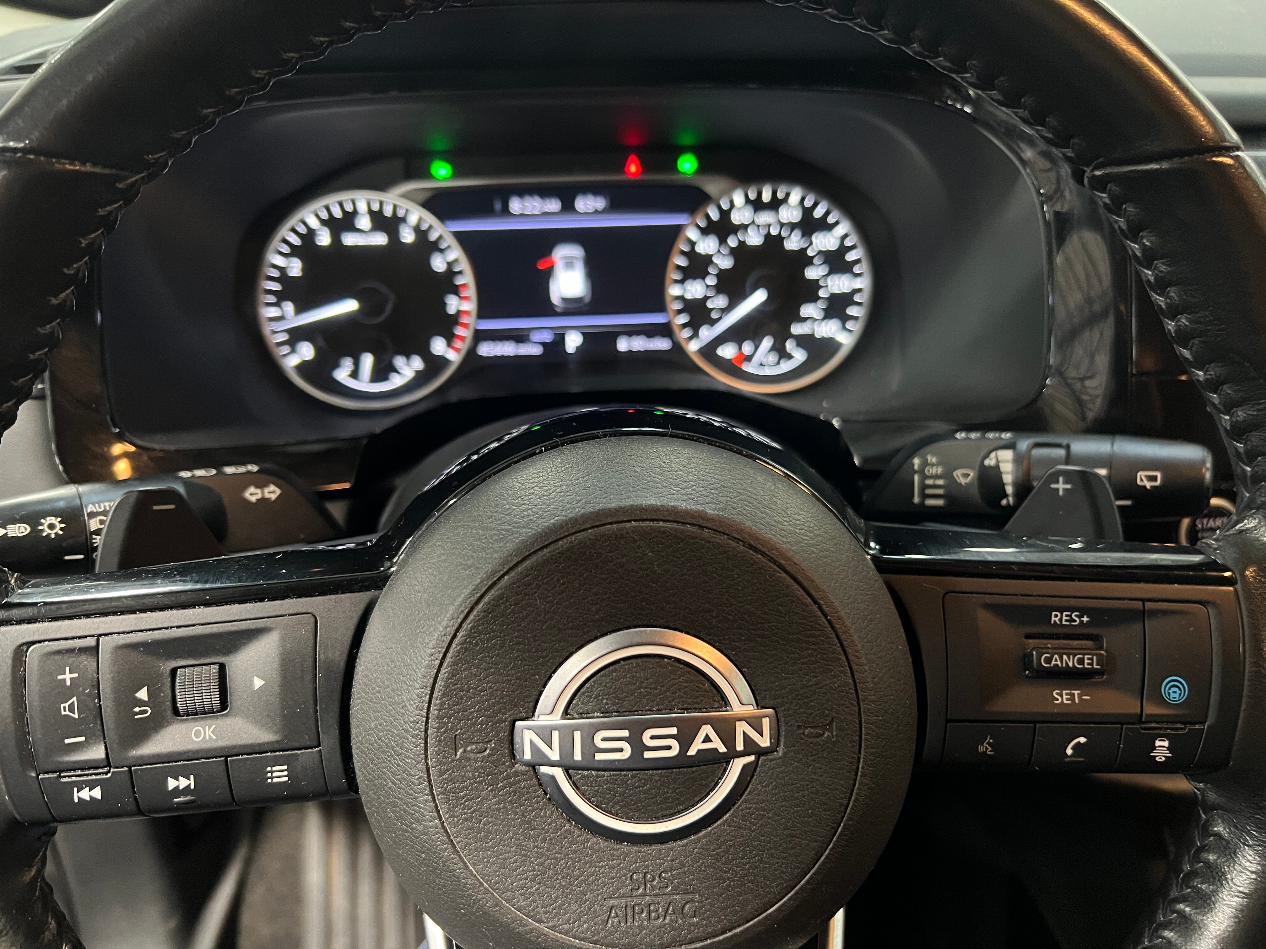 2022 Nissan Pathfinder SV 5