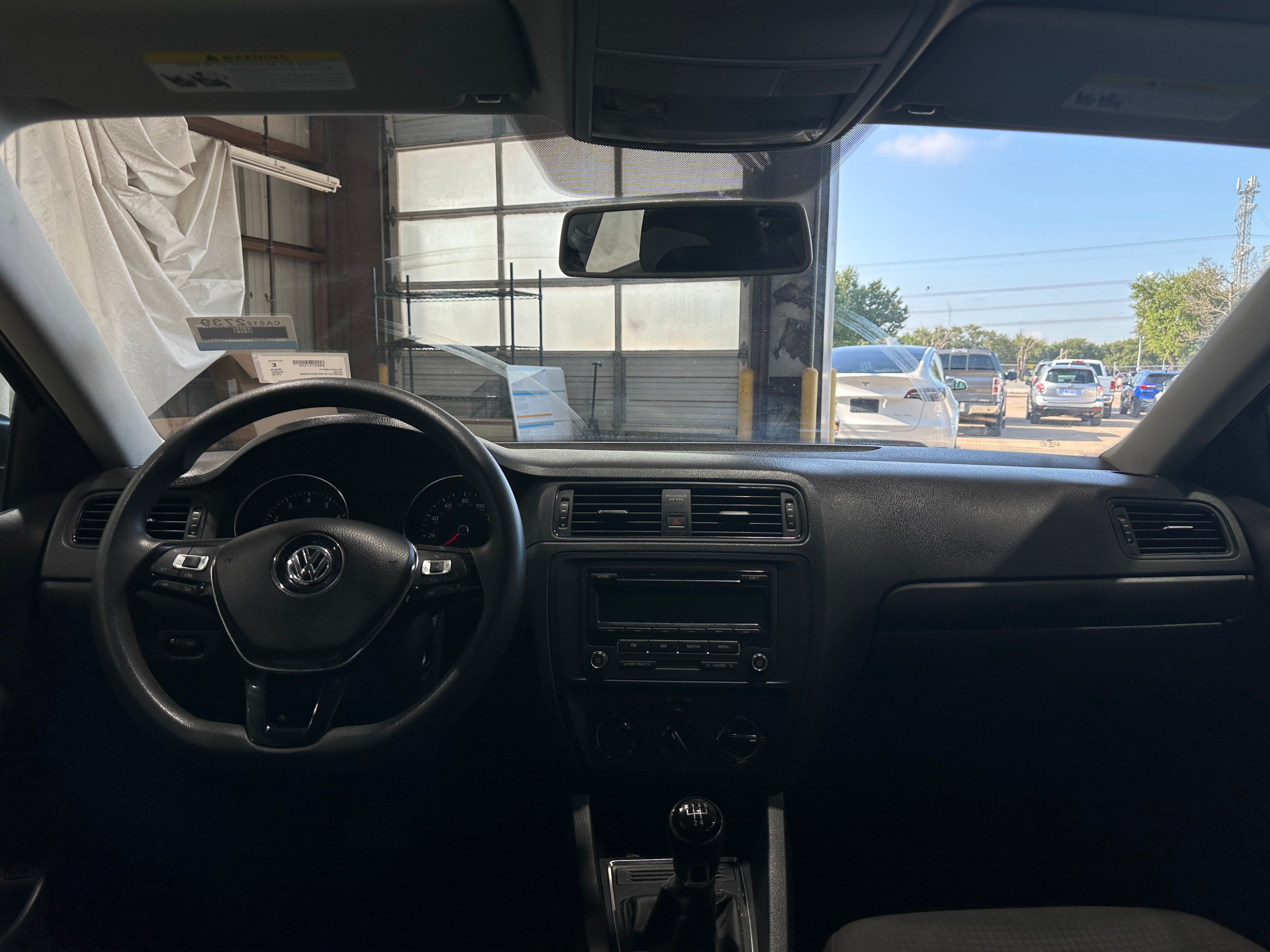 Thumbnail: 2015 Volkswagen Jetta - 3