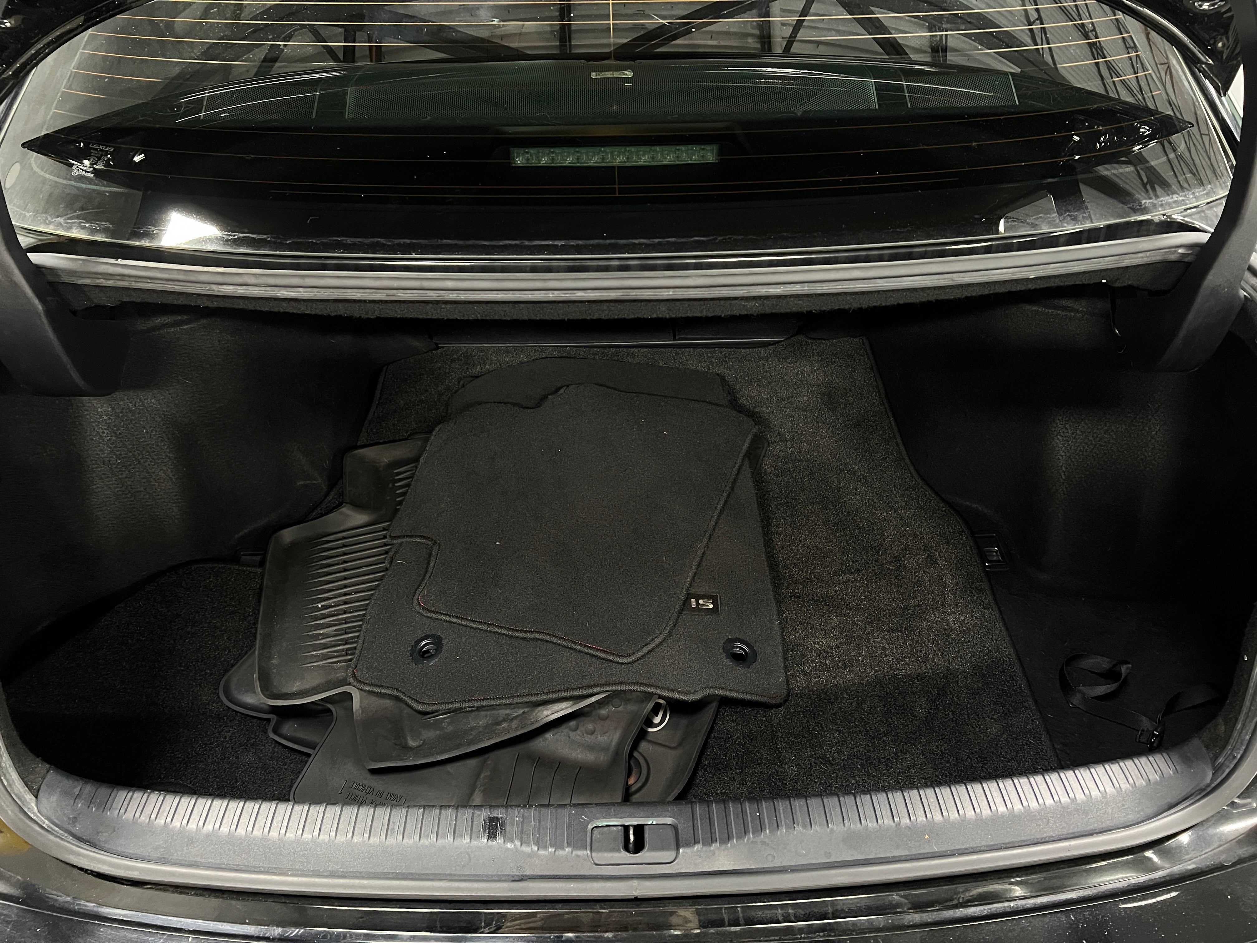 2018 Lexus IS 350 6