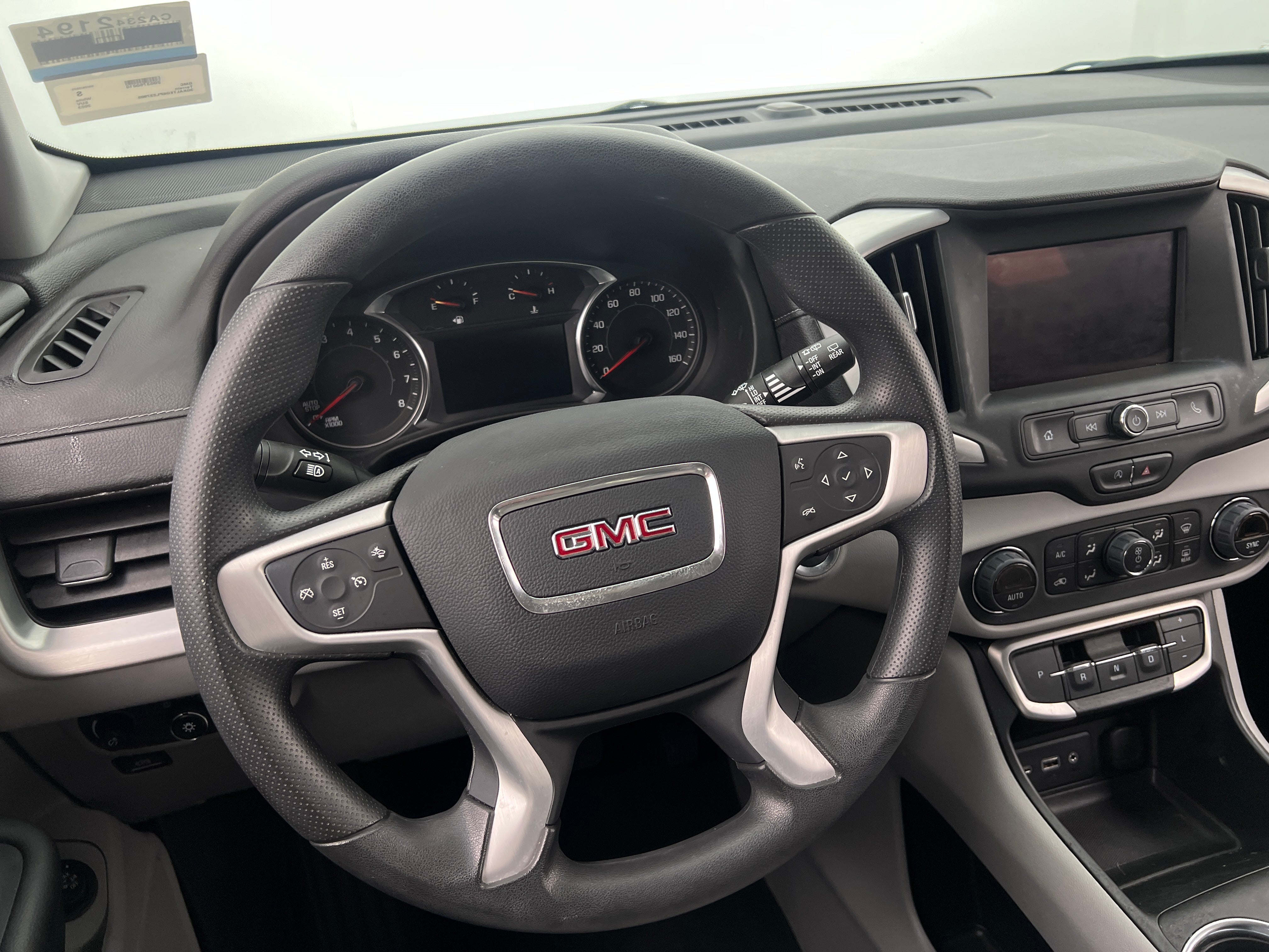 2023 GMC Terrain SLE 5
