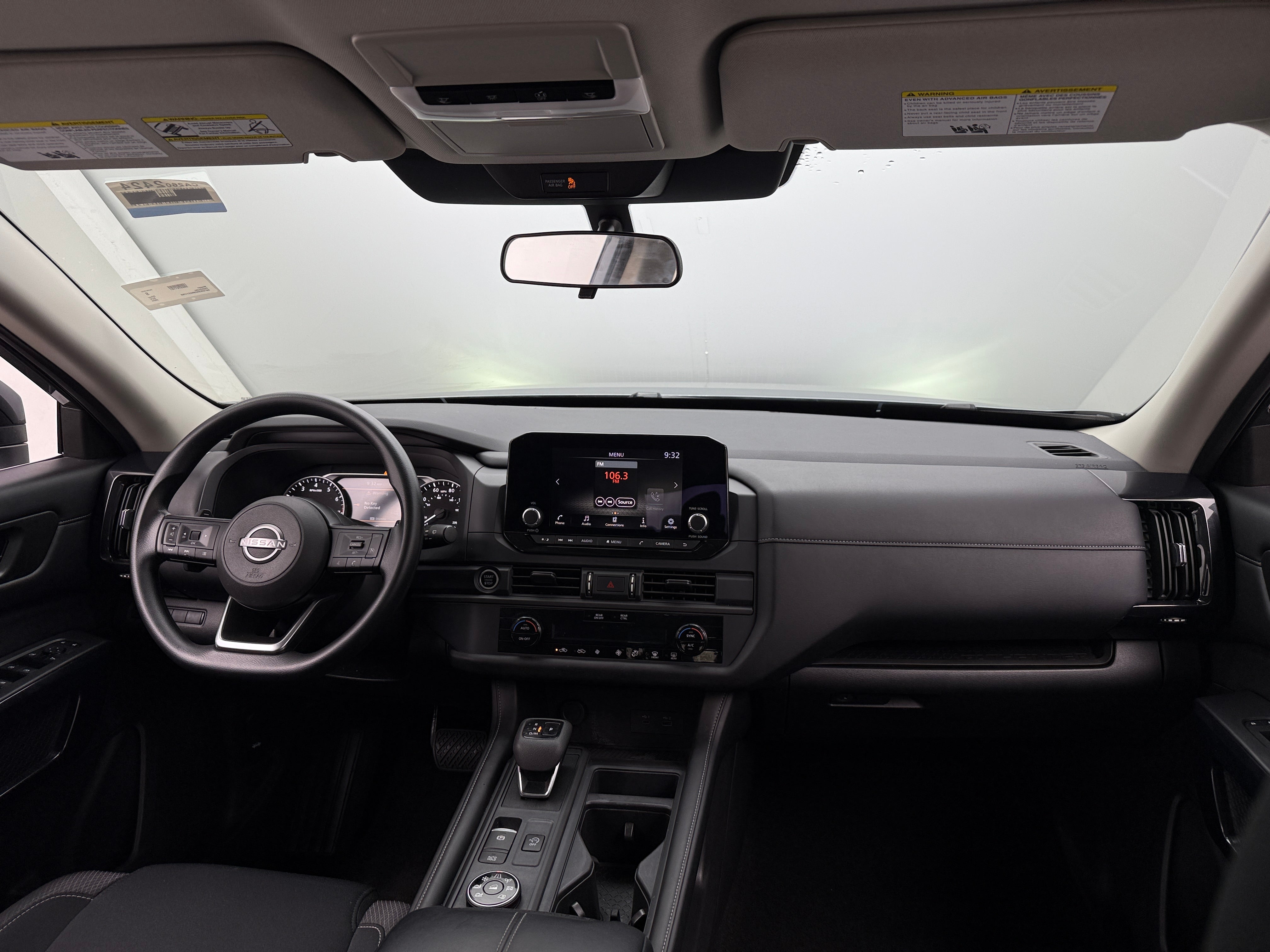 2024 Nissan Pathfinder S 3