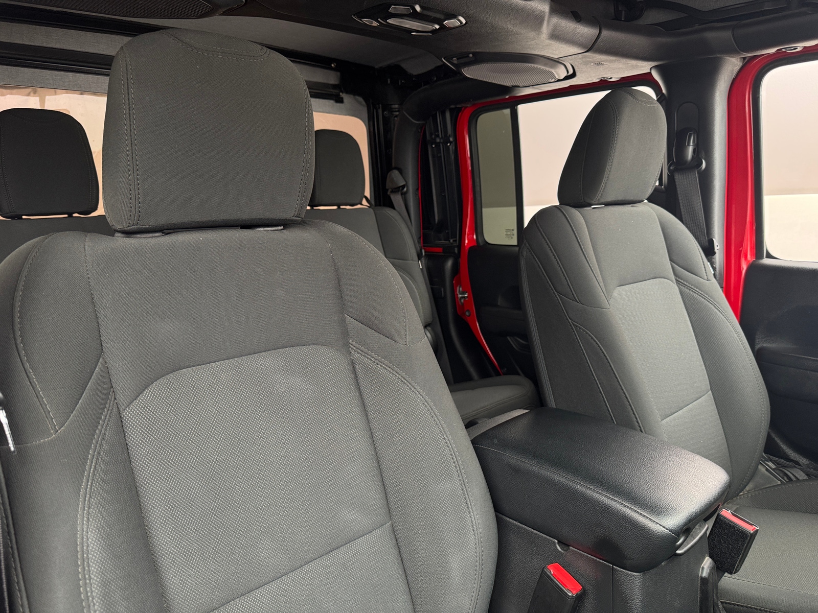 Thumbnail: 2023 Jeep Gladiator - 2