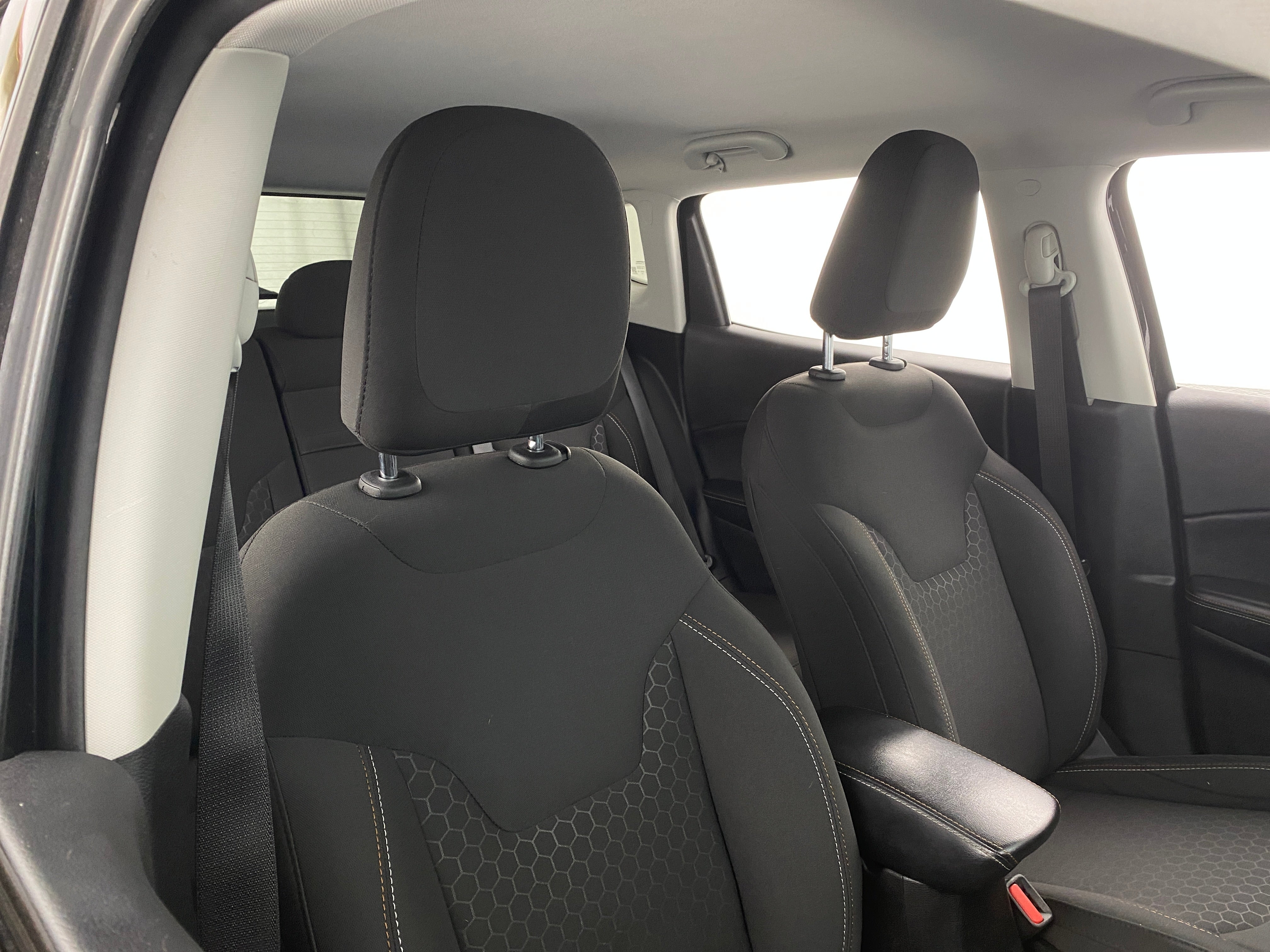 2019 Jeep Compass Sport 2