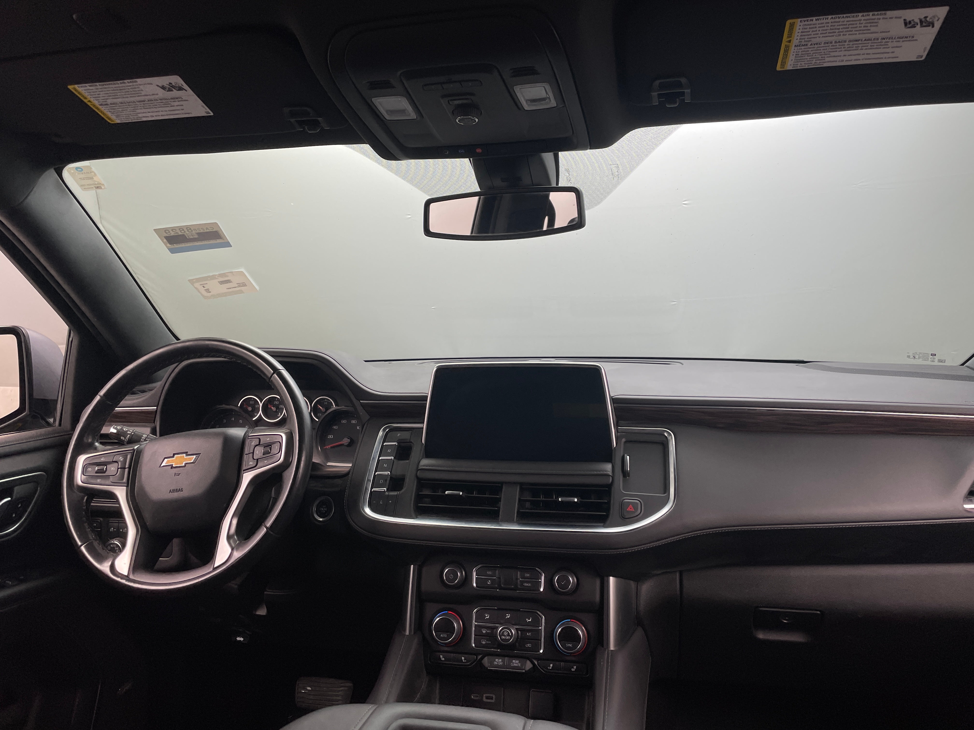 2021 Chevrolet Suburban LT 2
