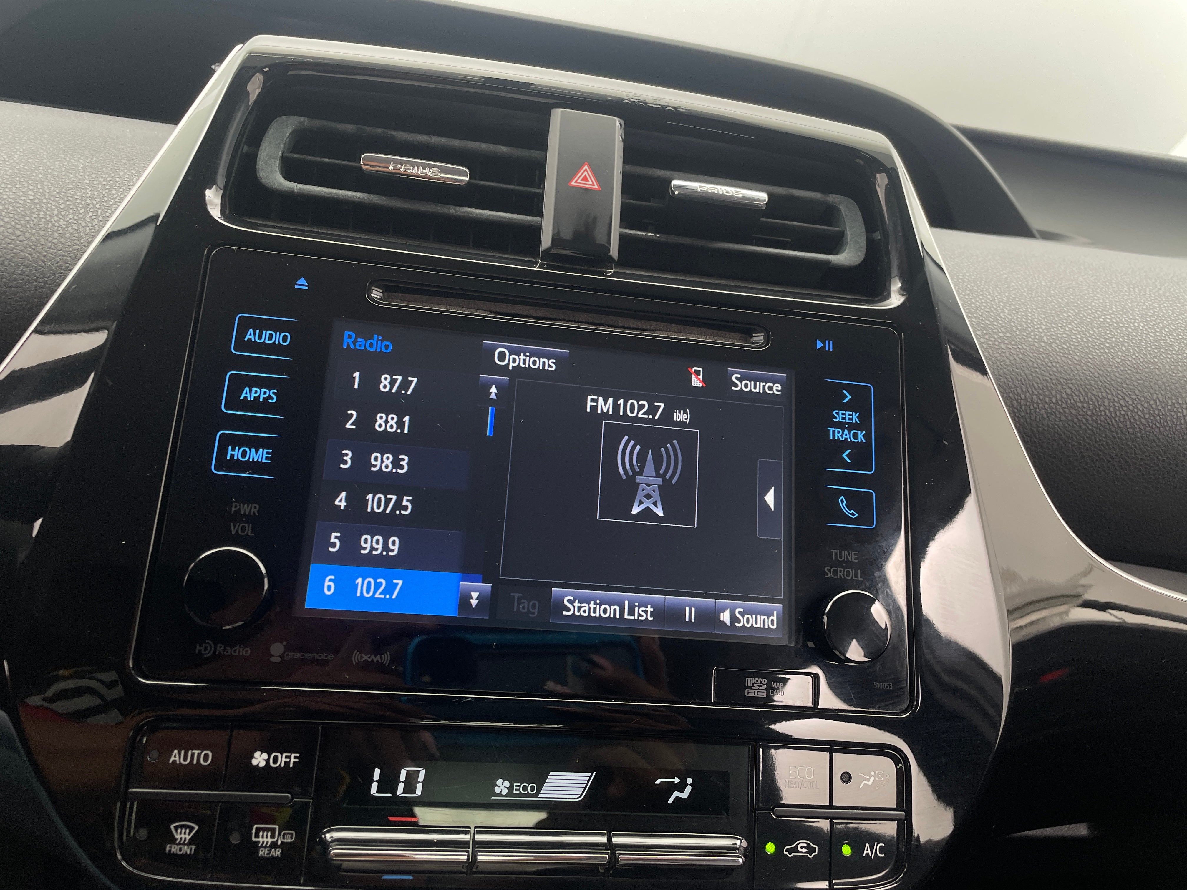 2016 Toyota Prius Four 3