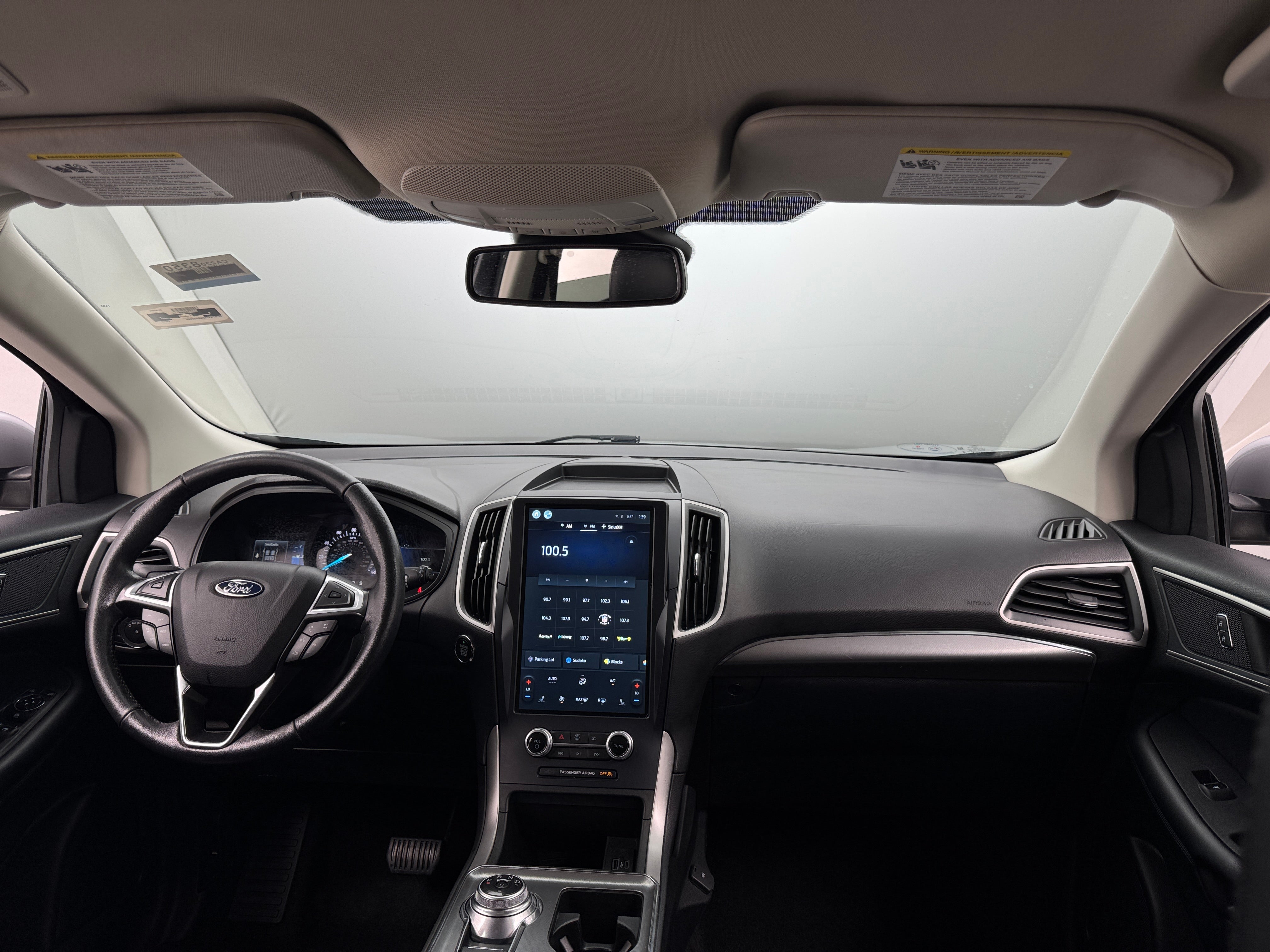 2022 Ford Edge SEL 2