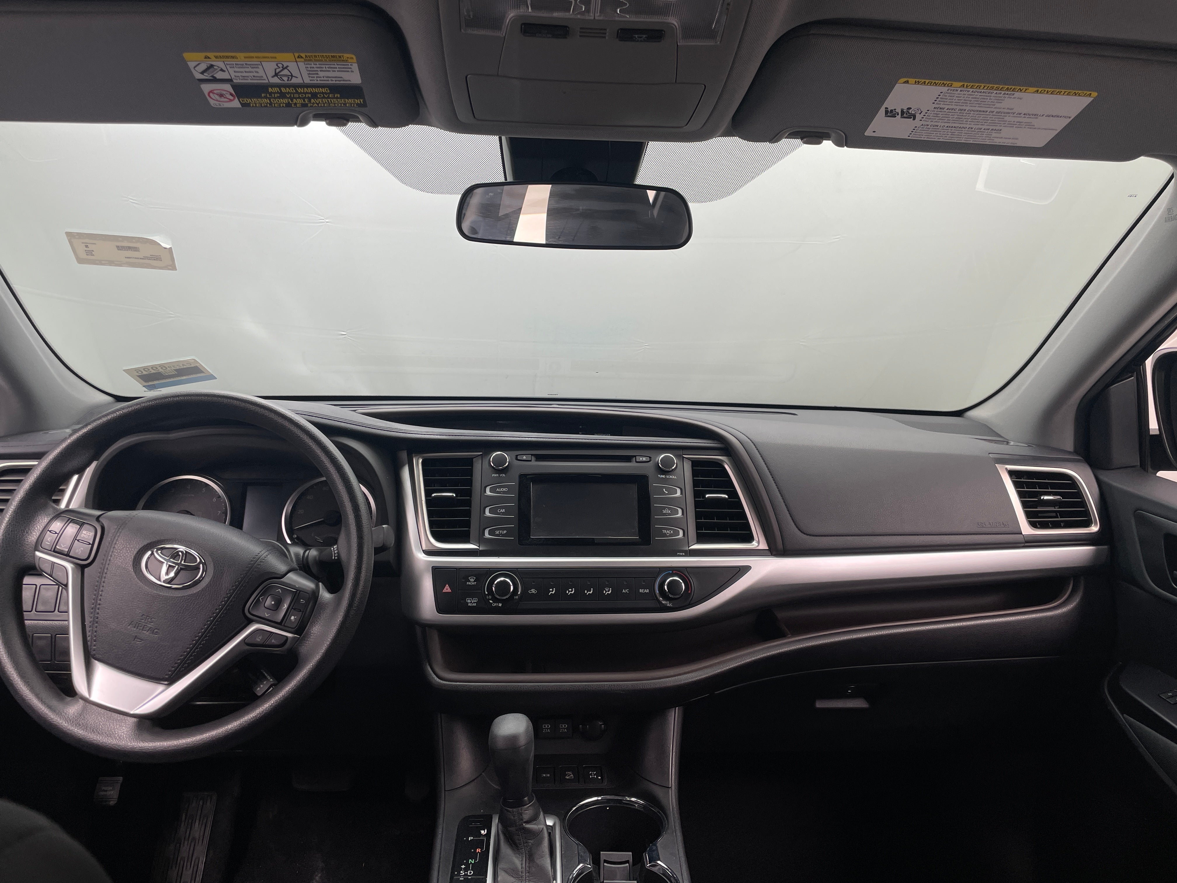 2019 Toyota Highlander LE 3