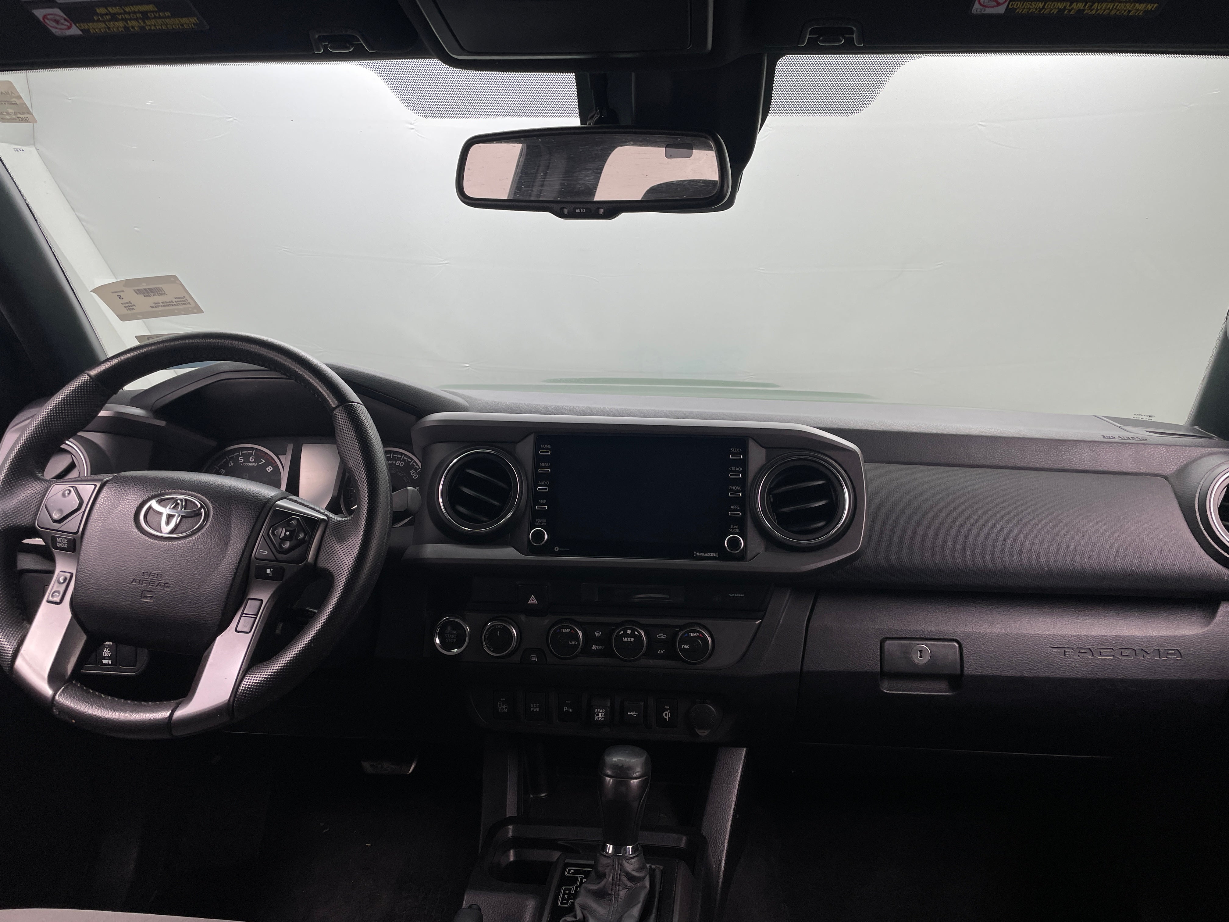 2021 Toyota Tacoma TRD Sport 3
