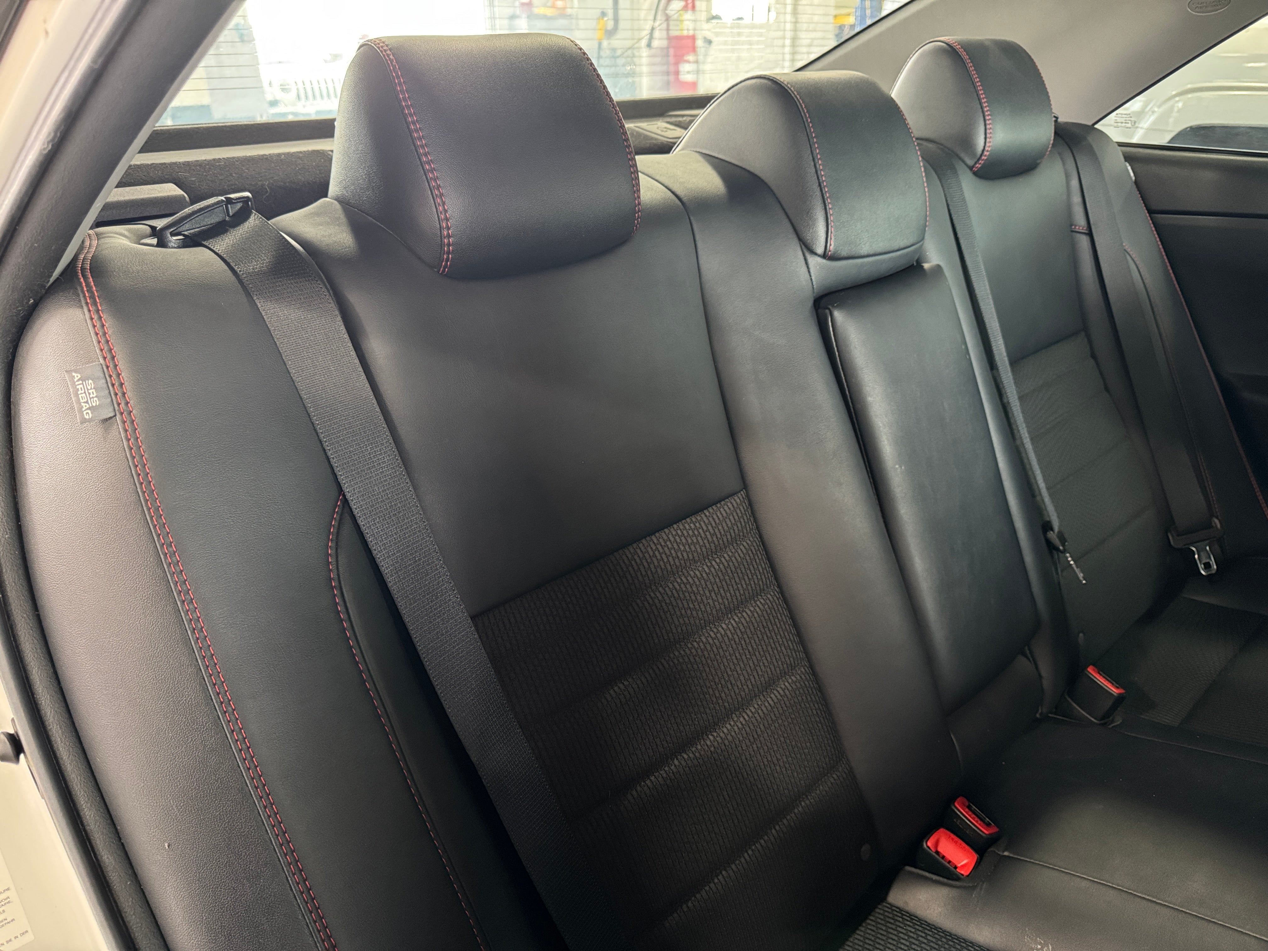 2017 Toyota Camry SE 6