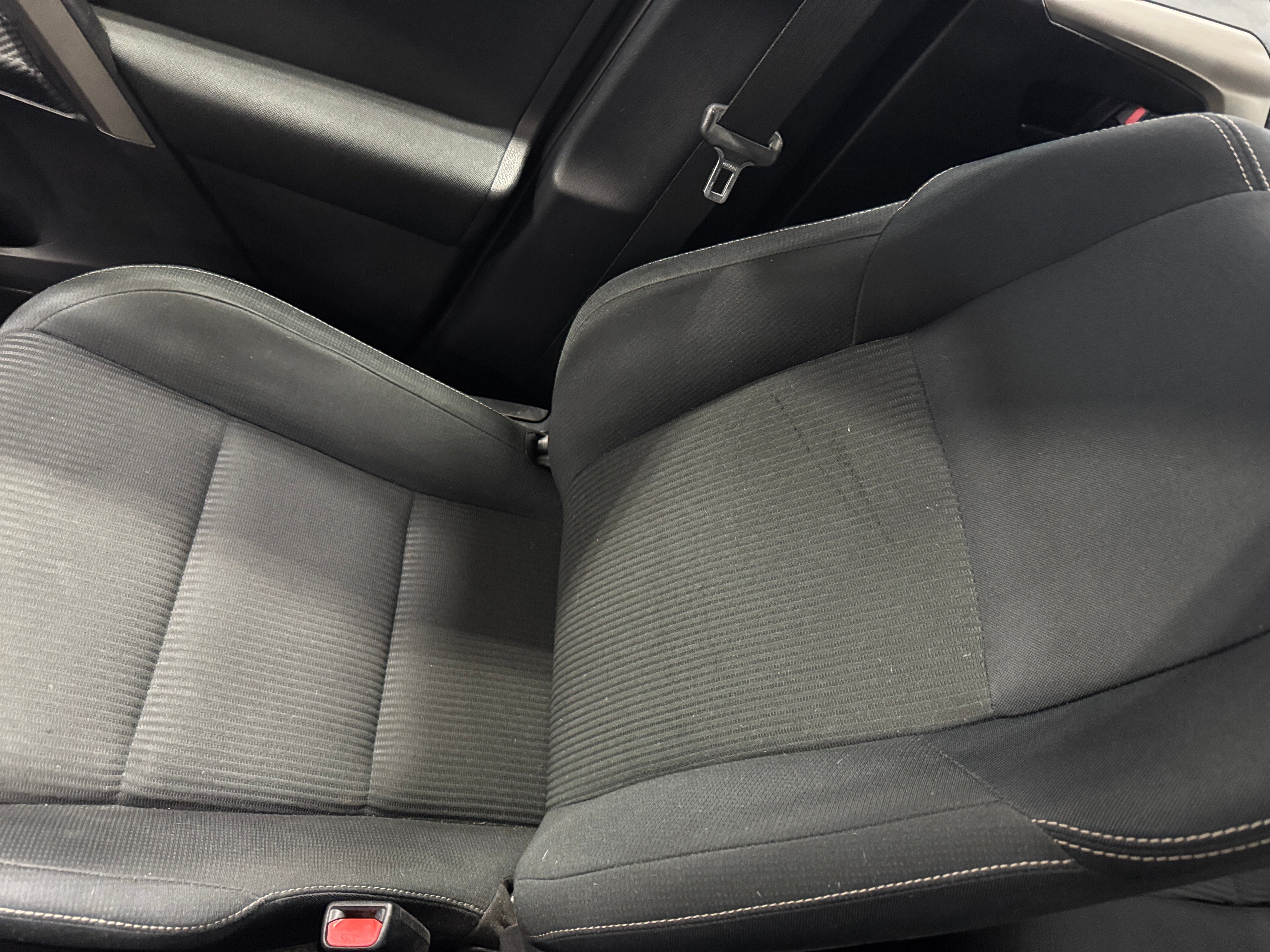 2013 Toyota RAV4 XLE 2