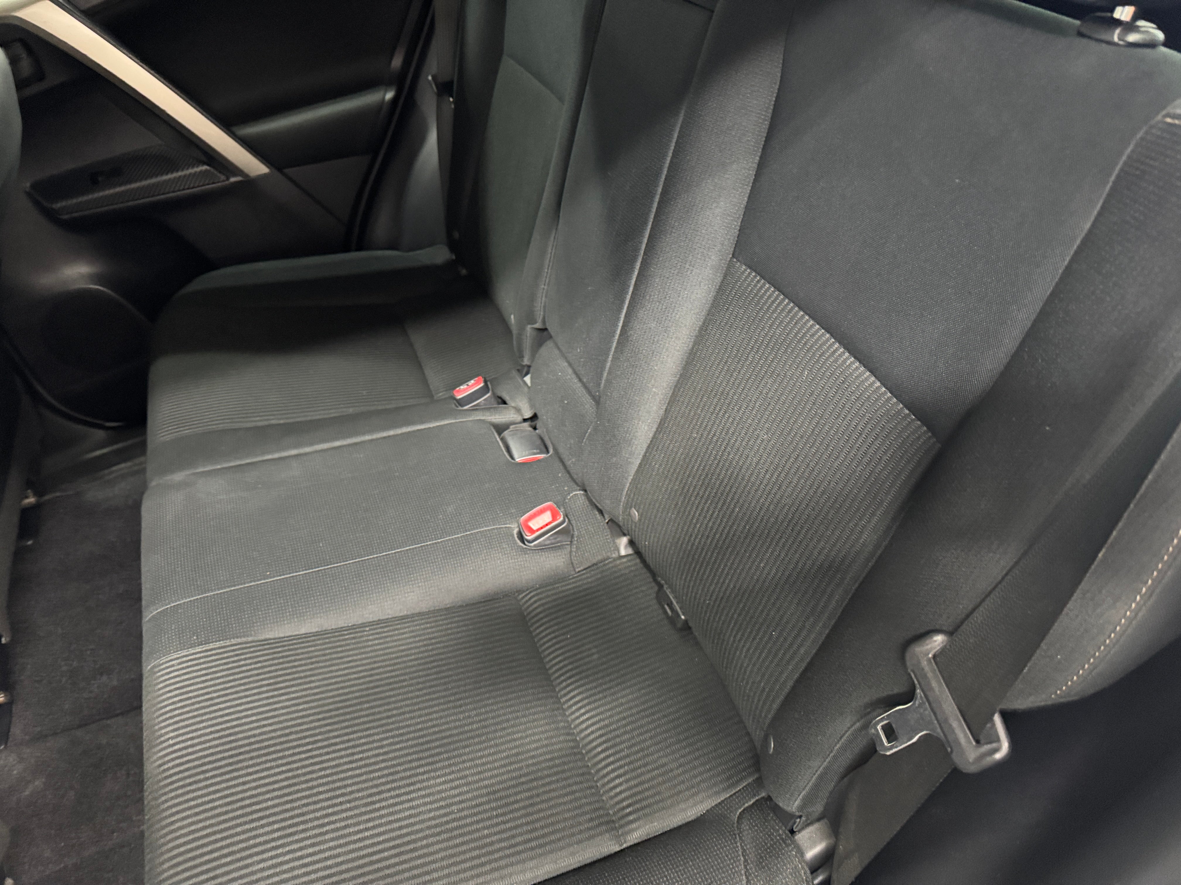 2013 Toyota RAV4 XLE 6