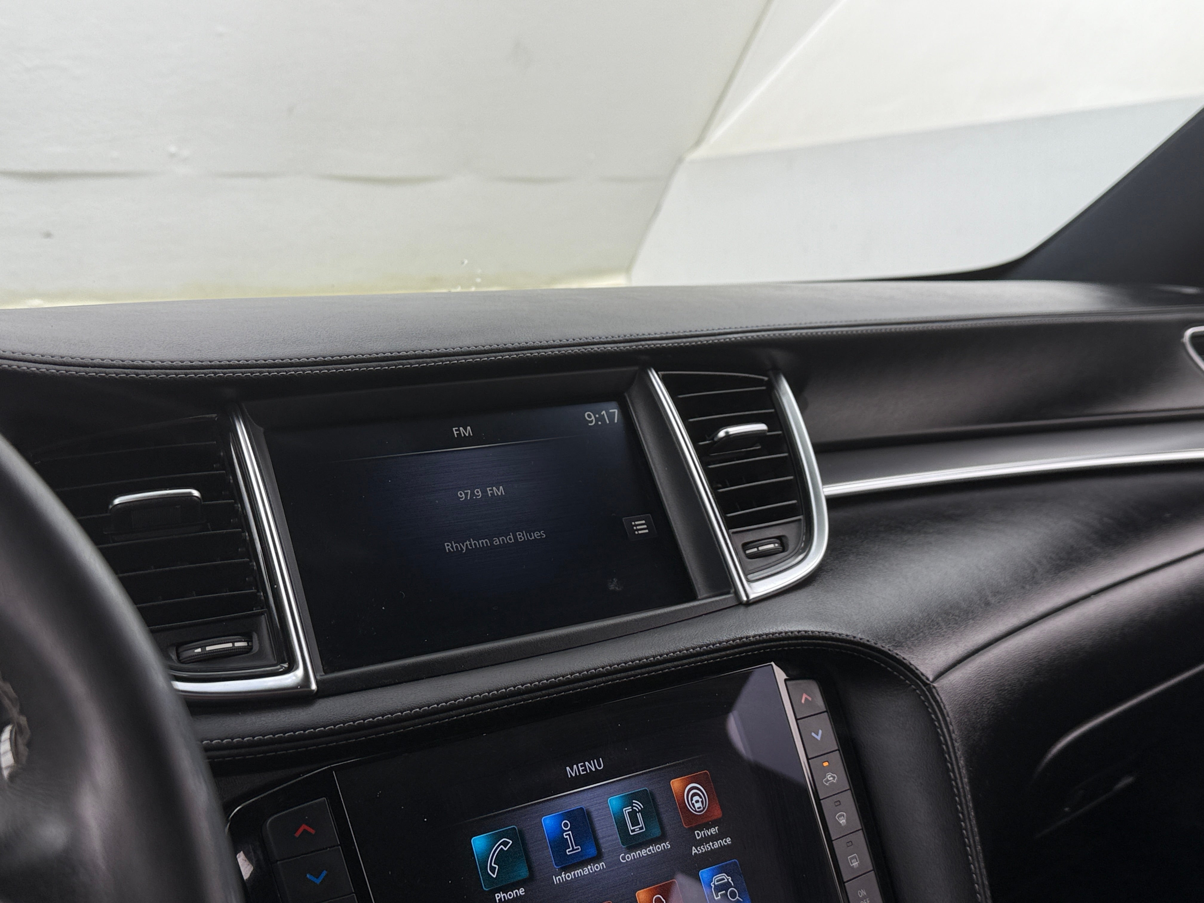 2021 INFINITI QX50 Luxe 3