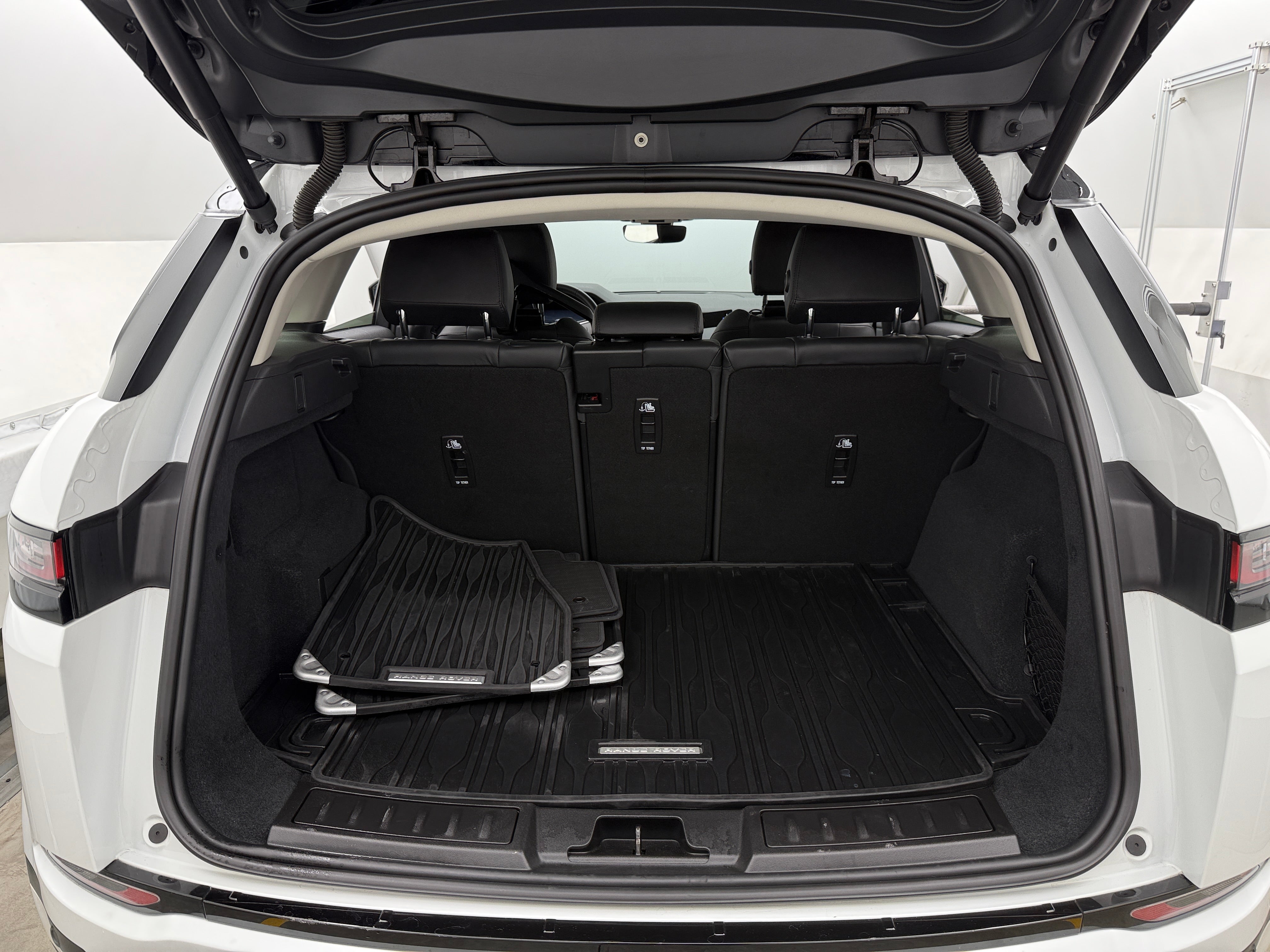 2023 Land Rover Range Rover Evoque S 6