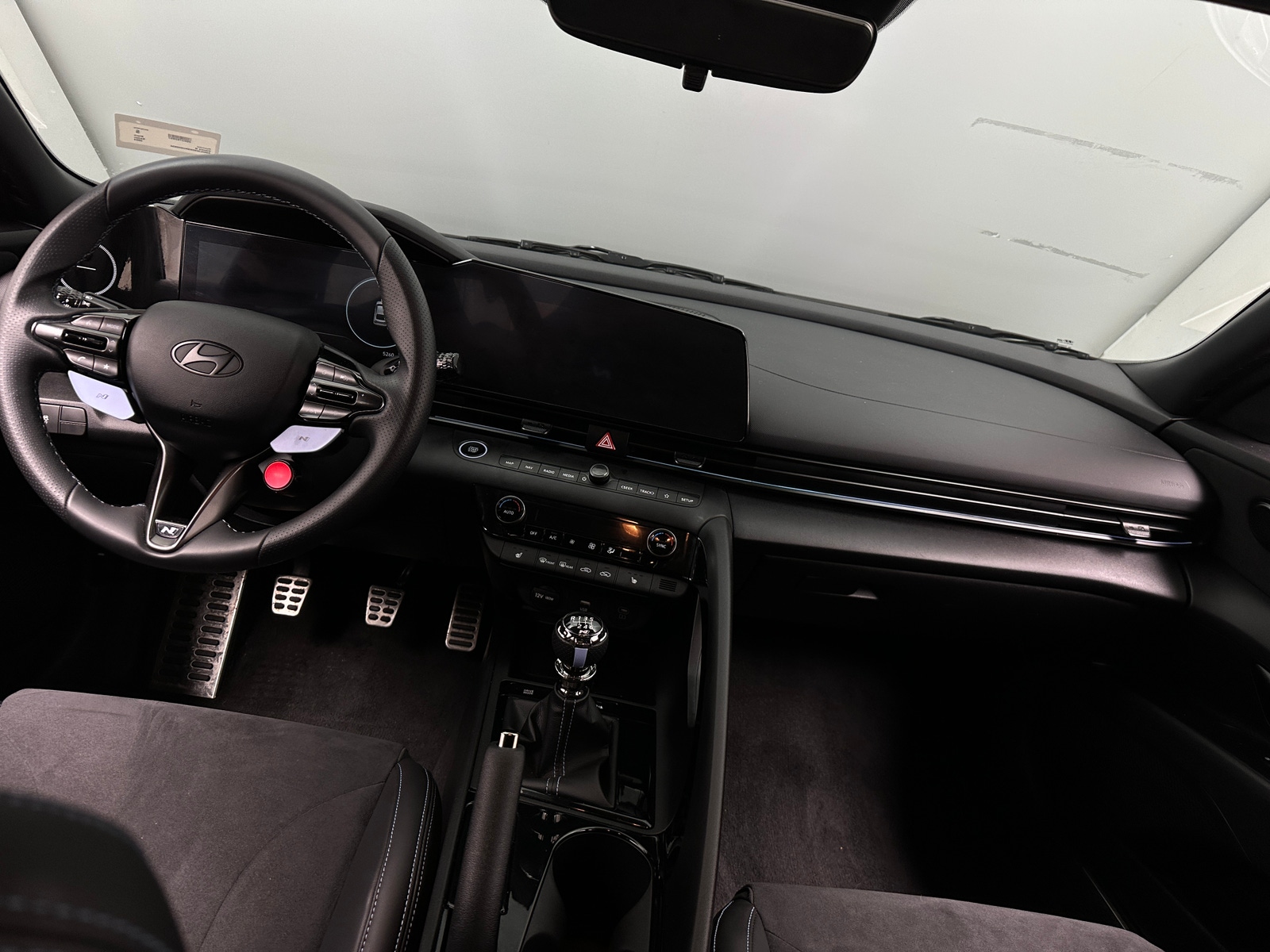 Thumbnail: 2024 Hyundai Elantra - 2