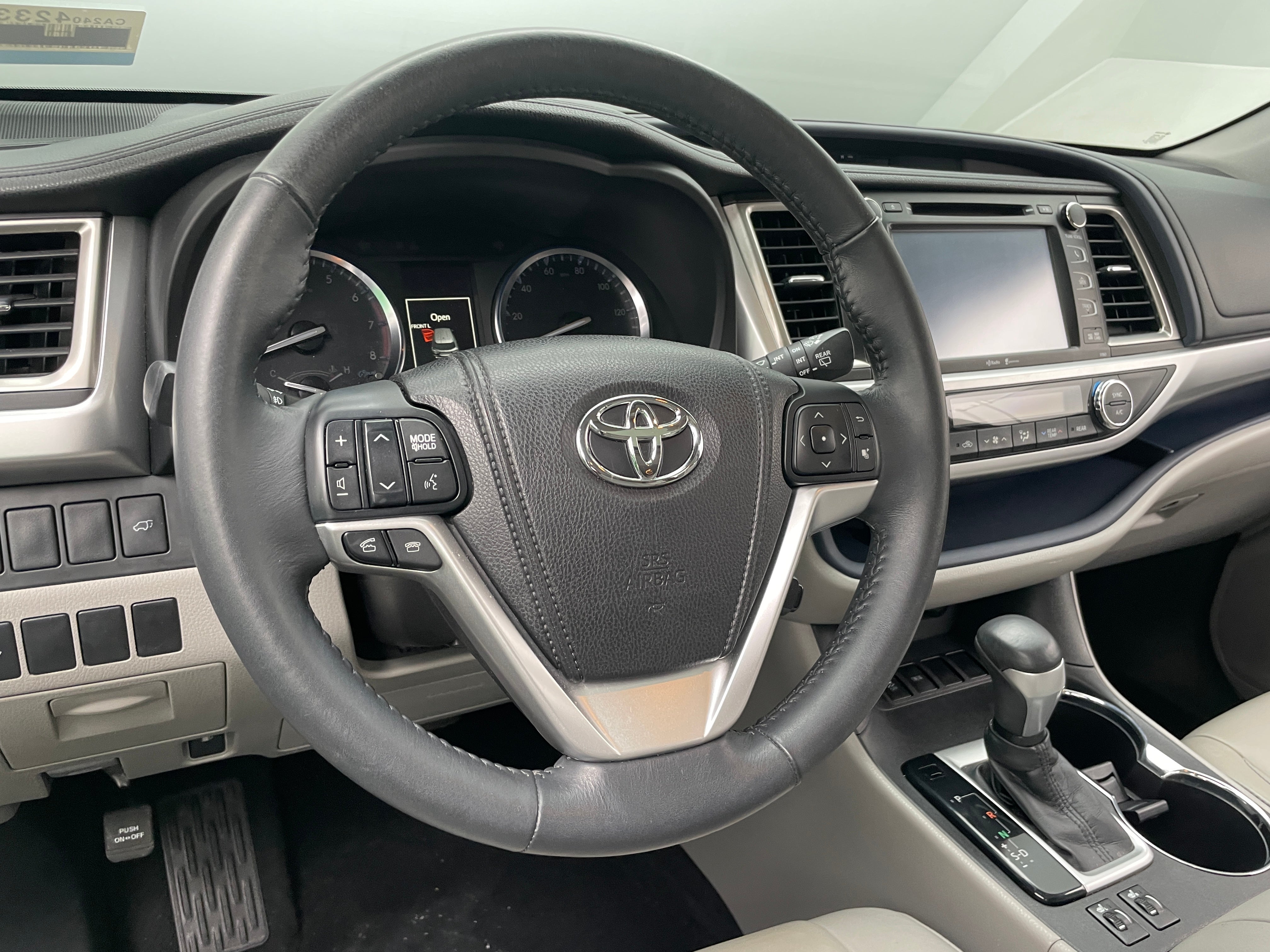 2015 Toyota Highlander XLE 4