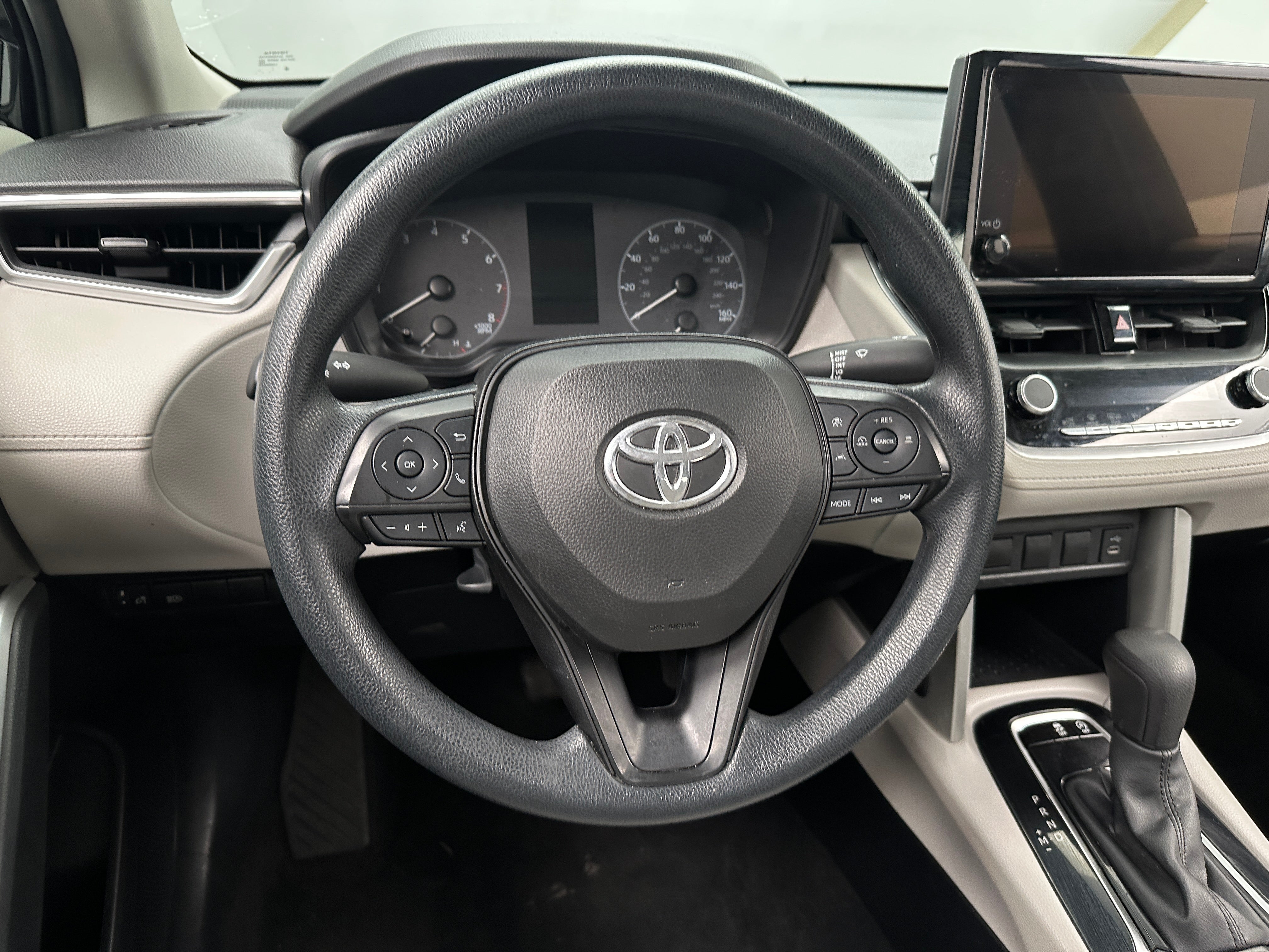 2024 Toyota Corolla Cross L 5