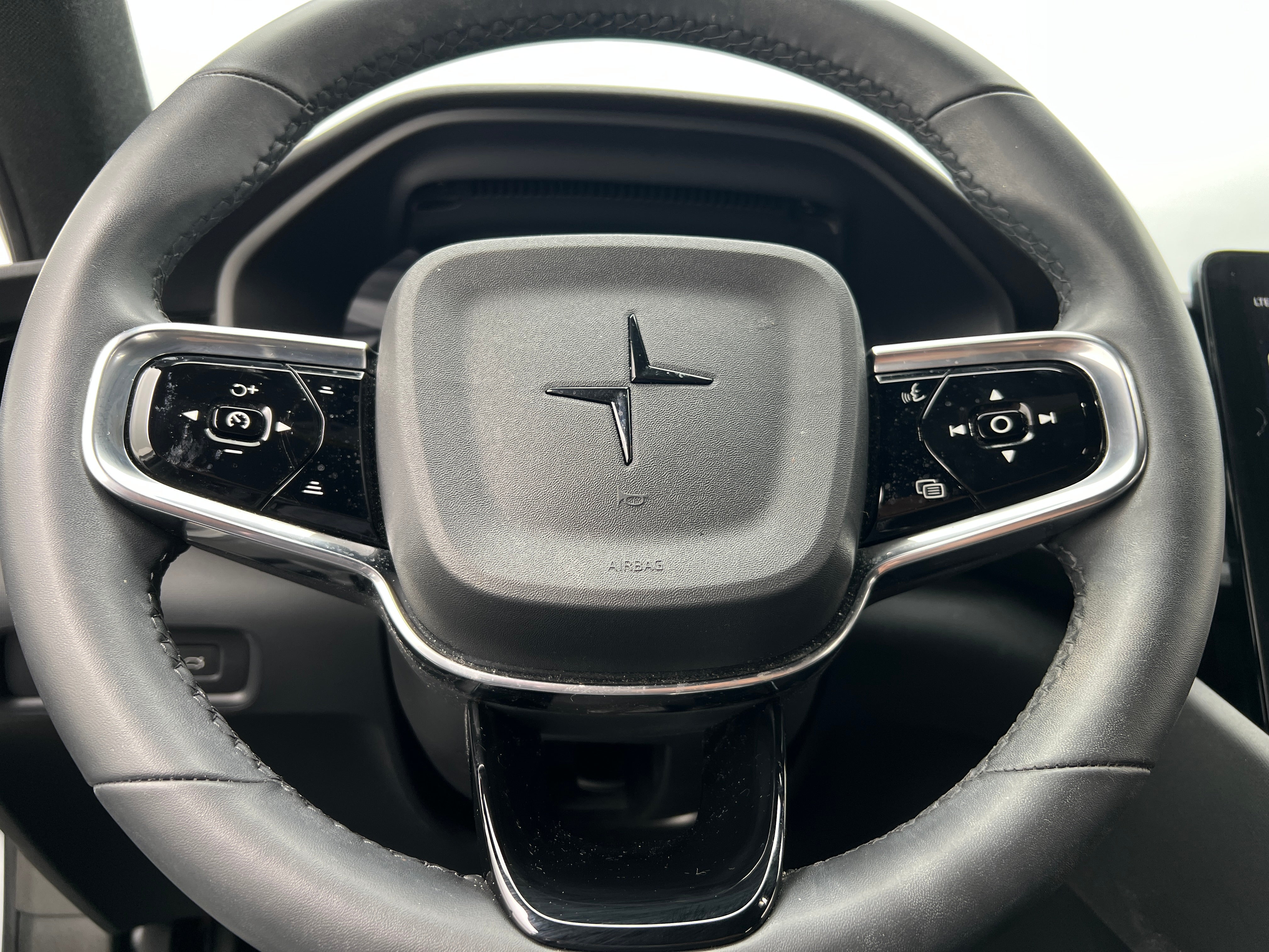 2022 Polestar 2 Long Range Dual Motor 5