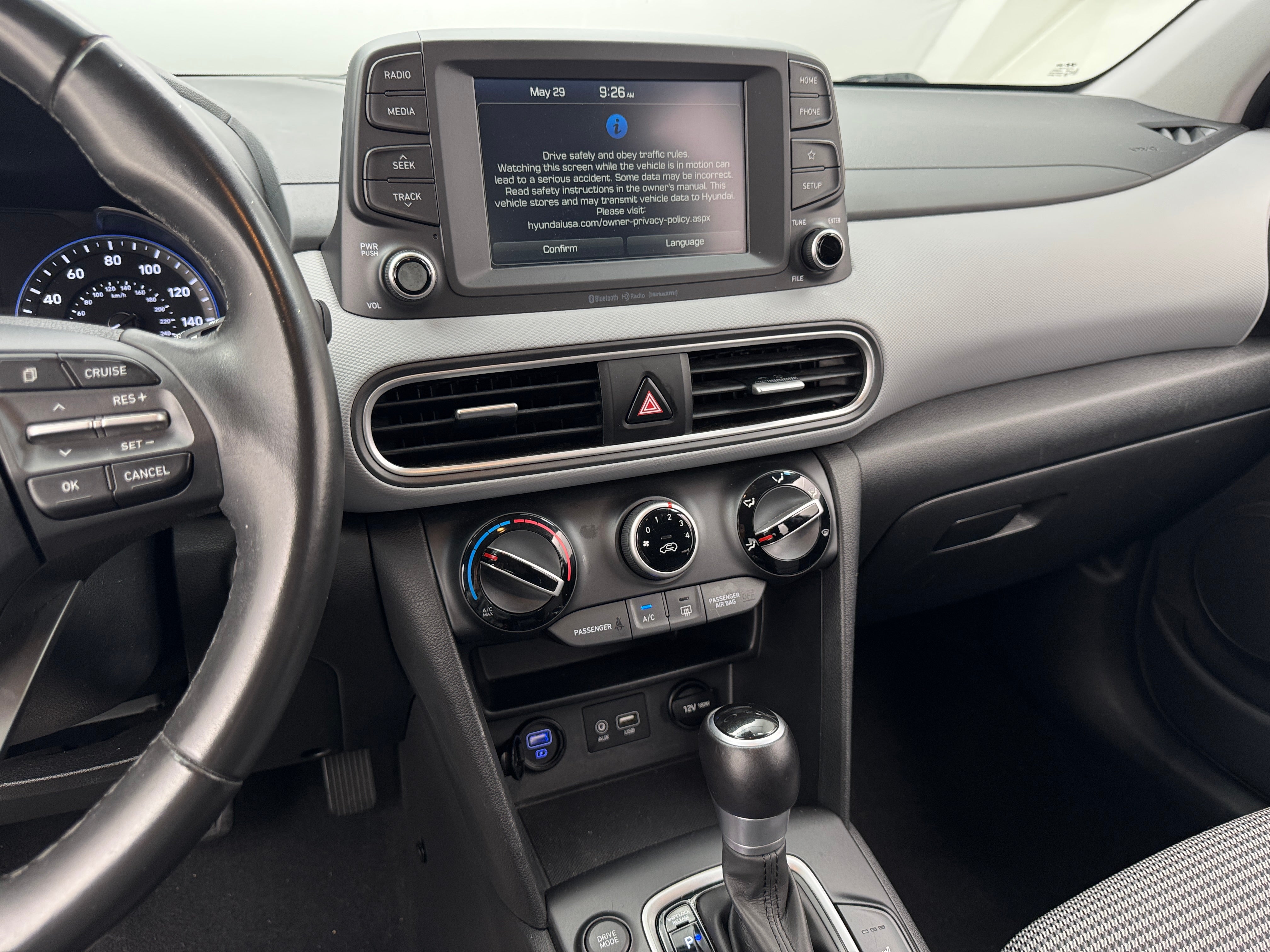 2021 Hyundai Kona SEL 4