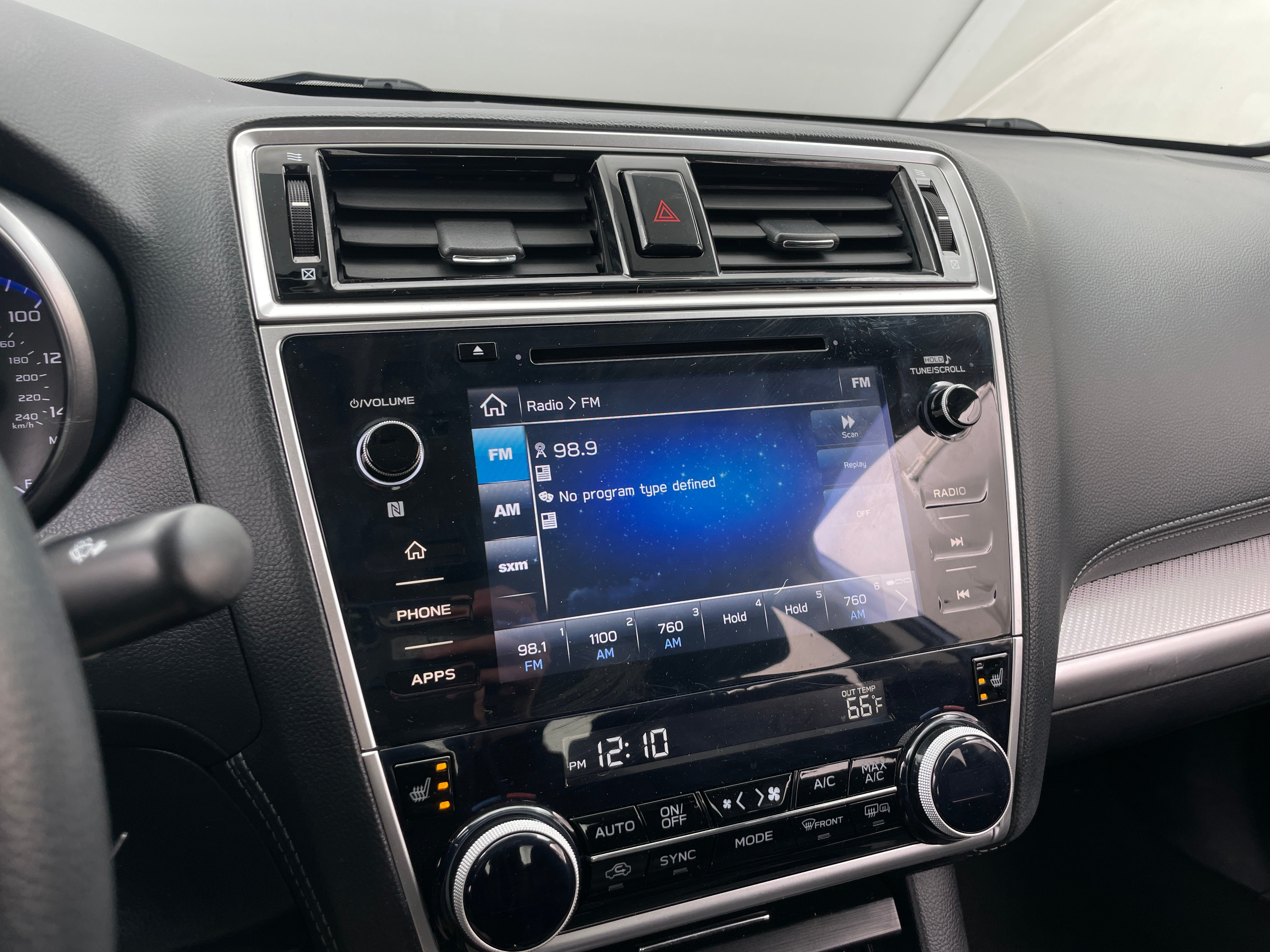2018 Subaru Legacy Premium 4