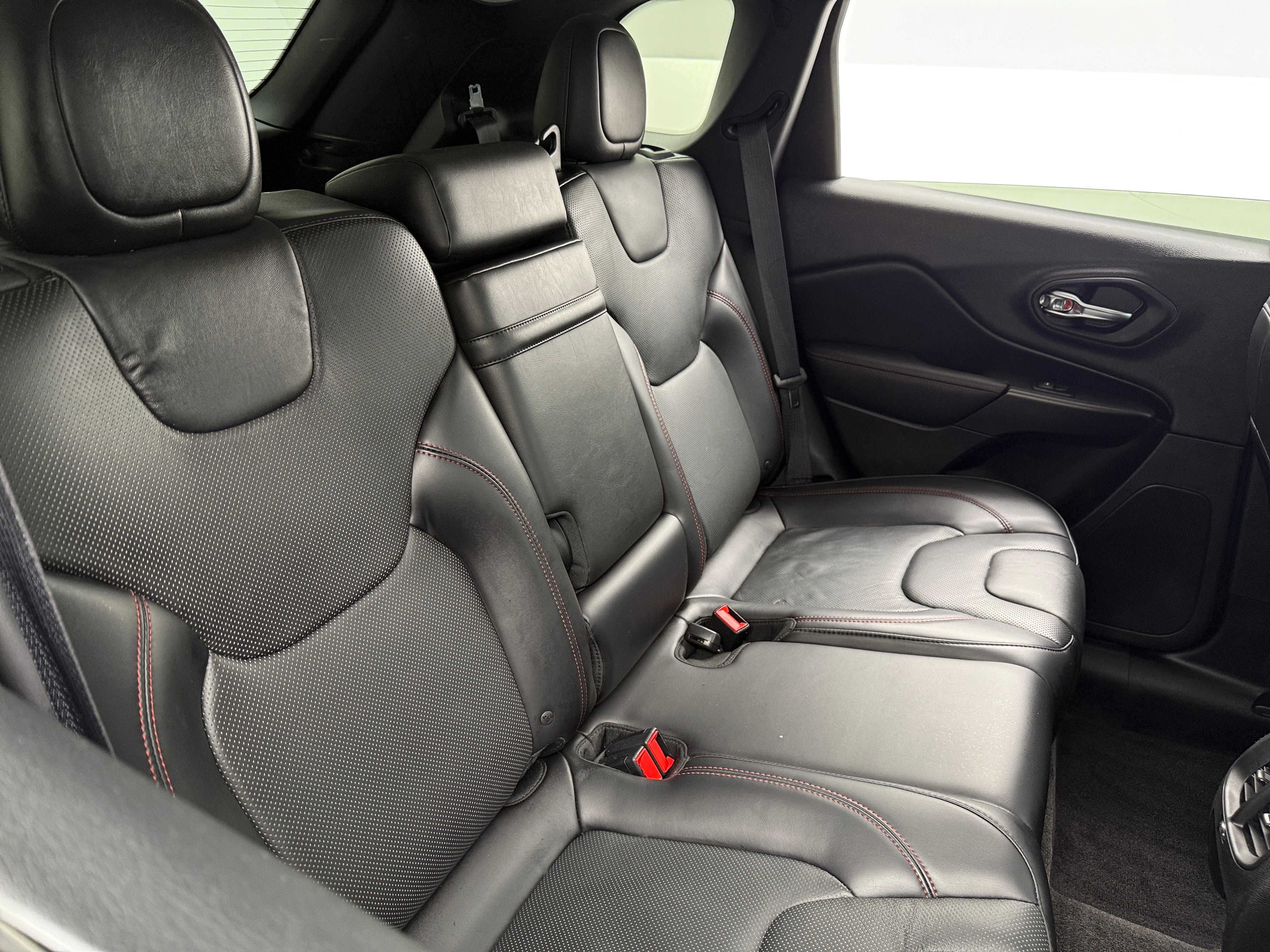 2019 Jeep Cherokee Trailhawk Elite 5