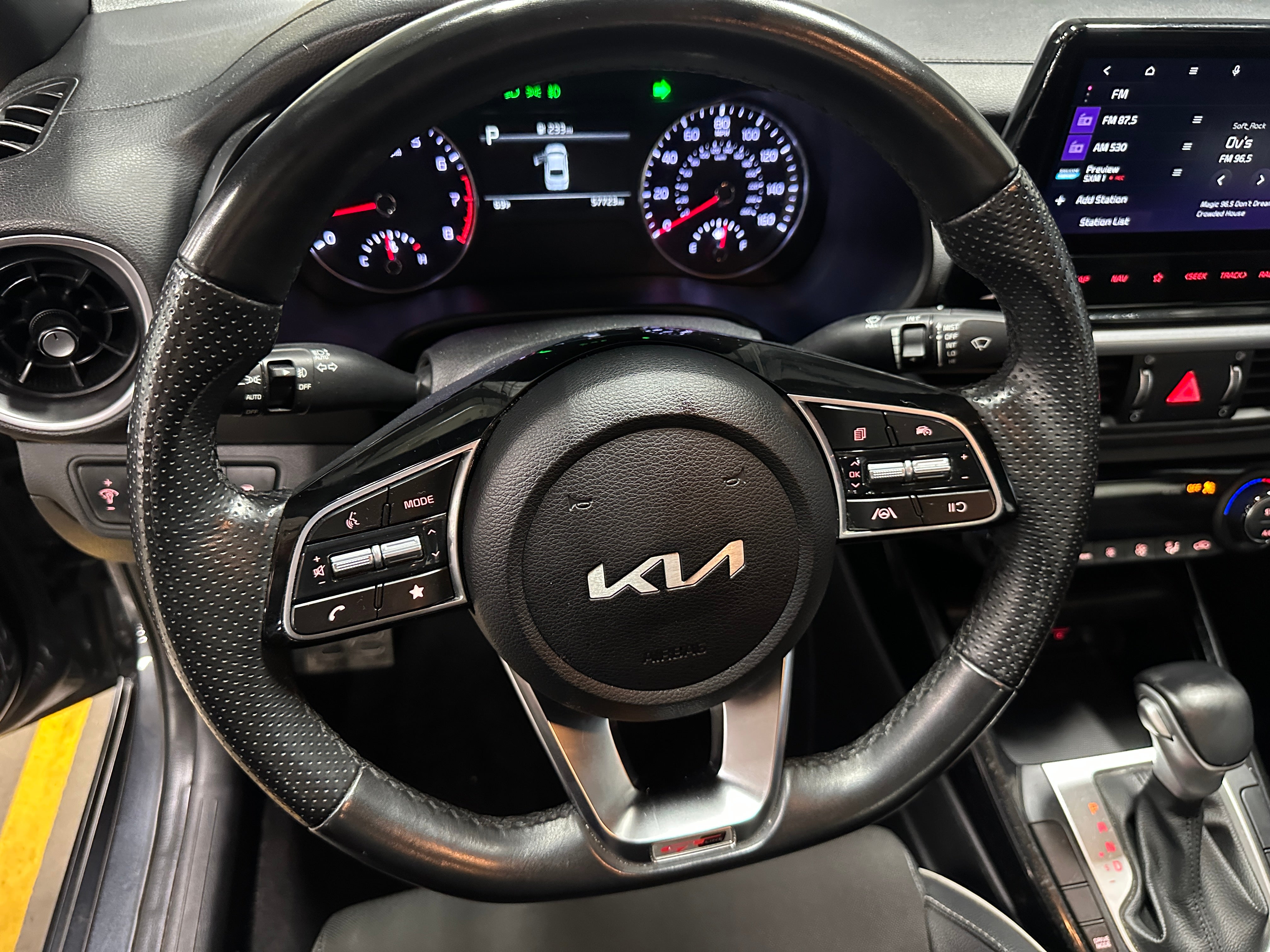 2023 Kia Forte GT-Line 4