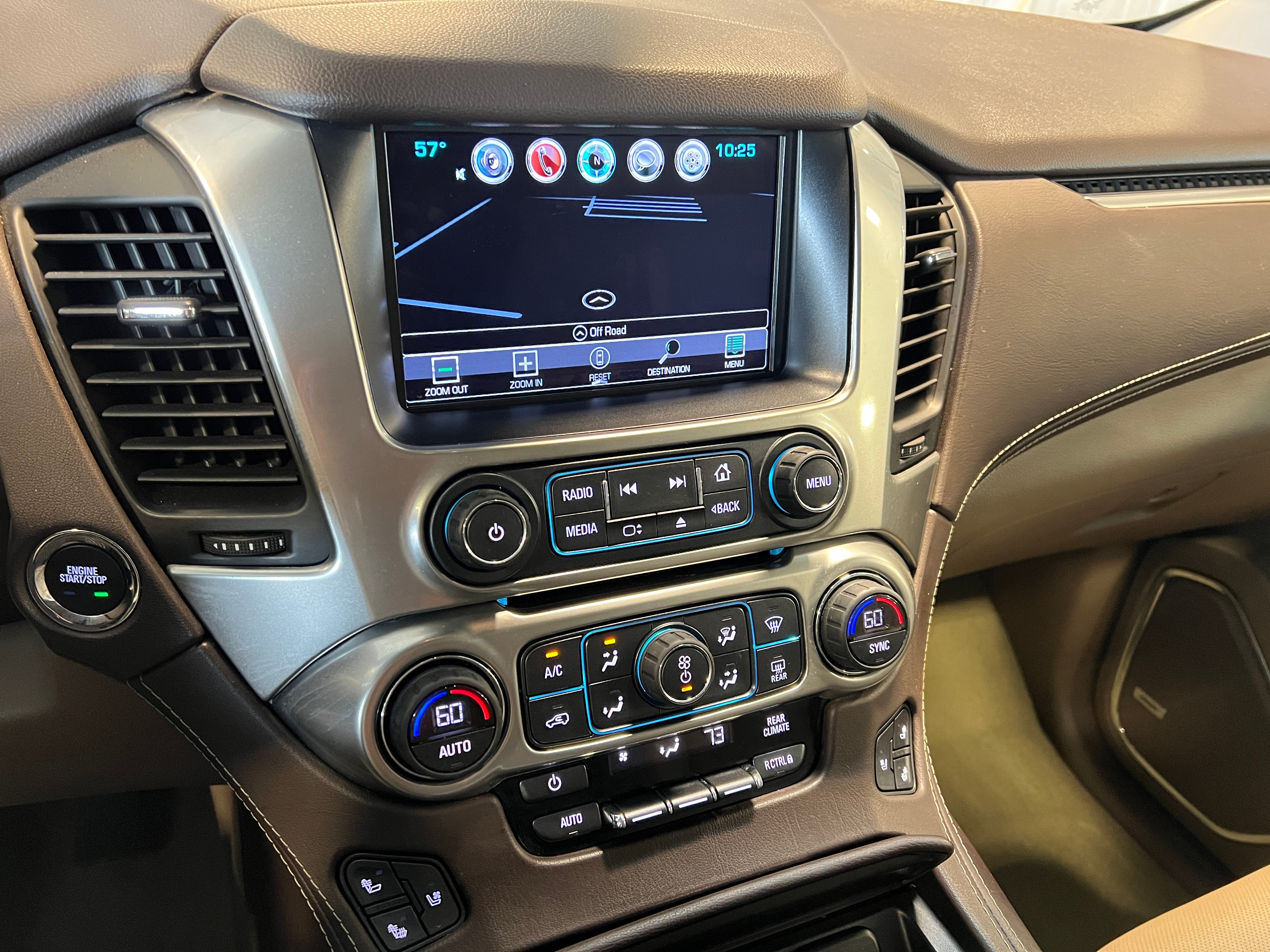 2017 Chevrolet Suburban Premier 3