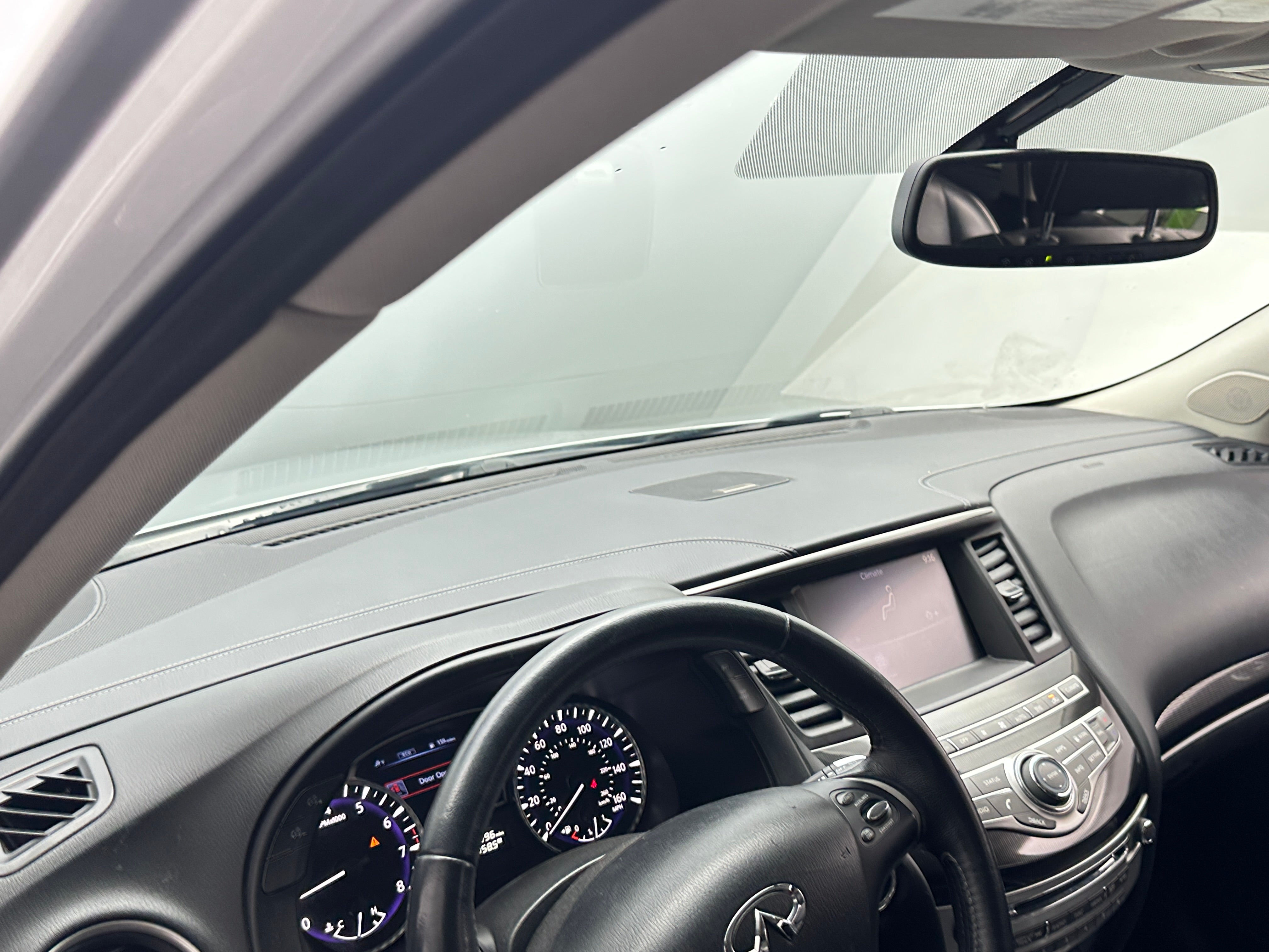 2017 INFINITI QX60  2