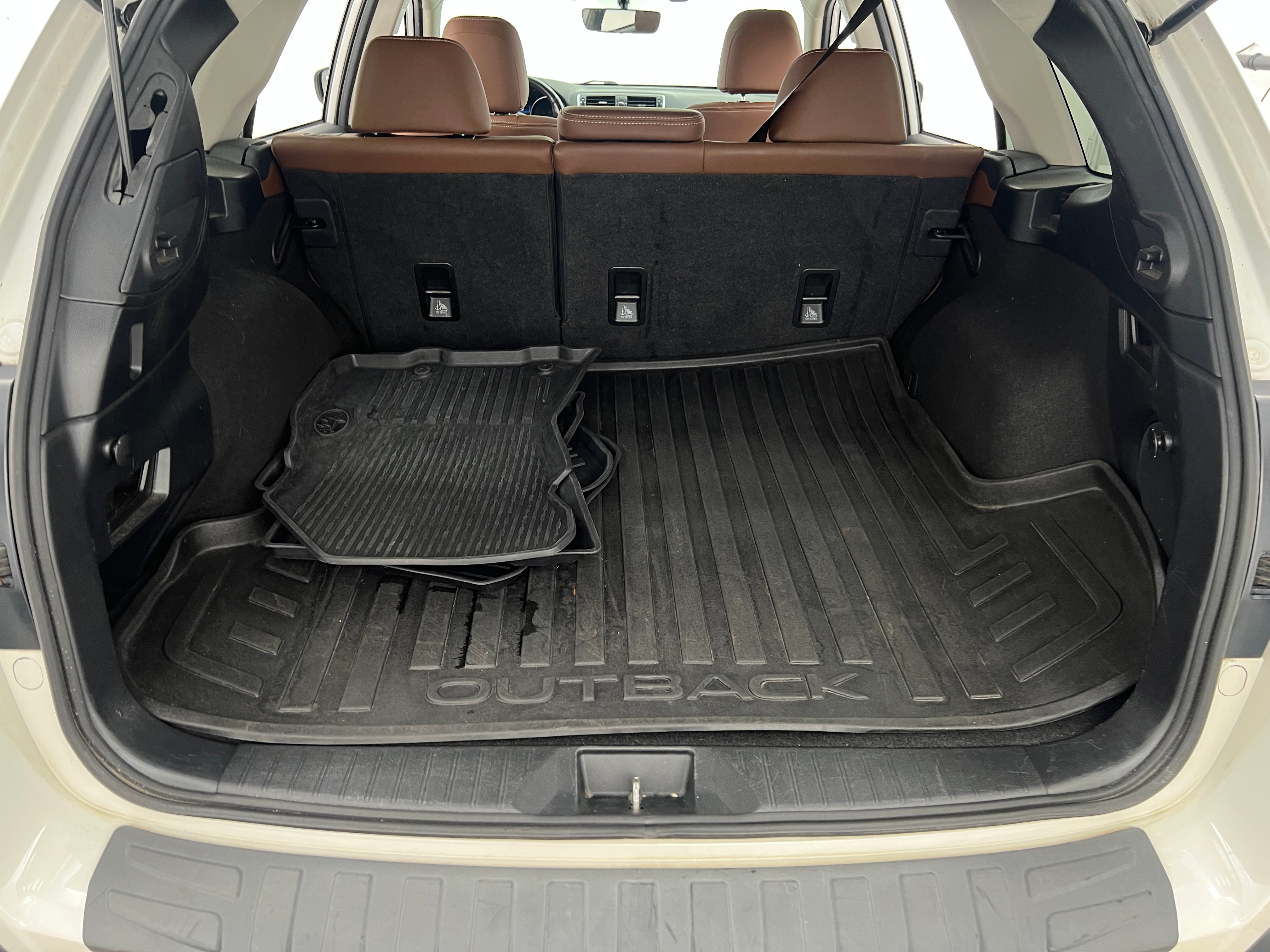 2019 Subaru Outback 2.5i Touring 6