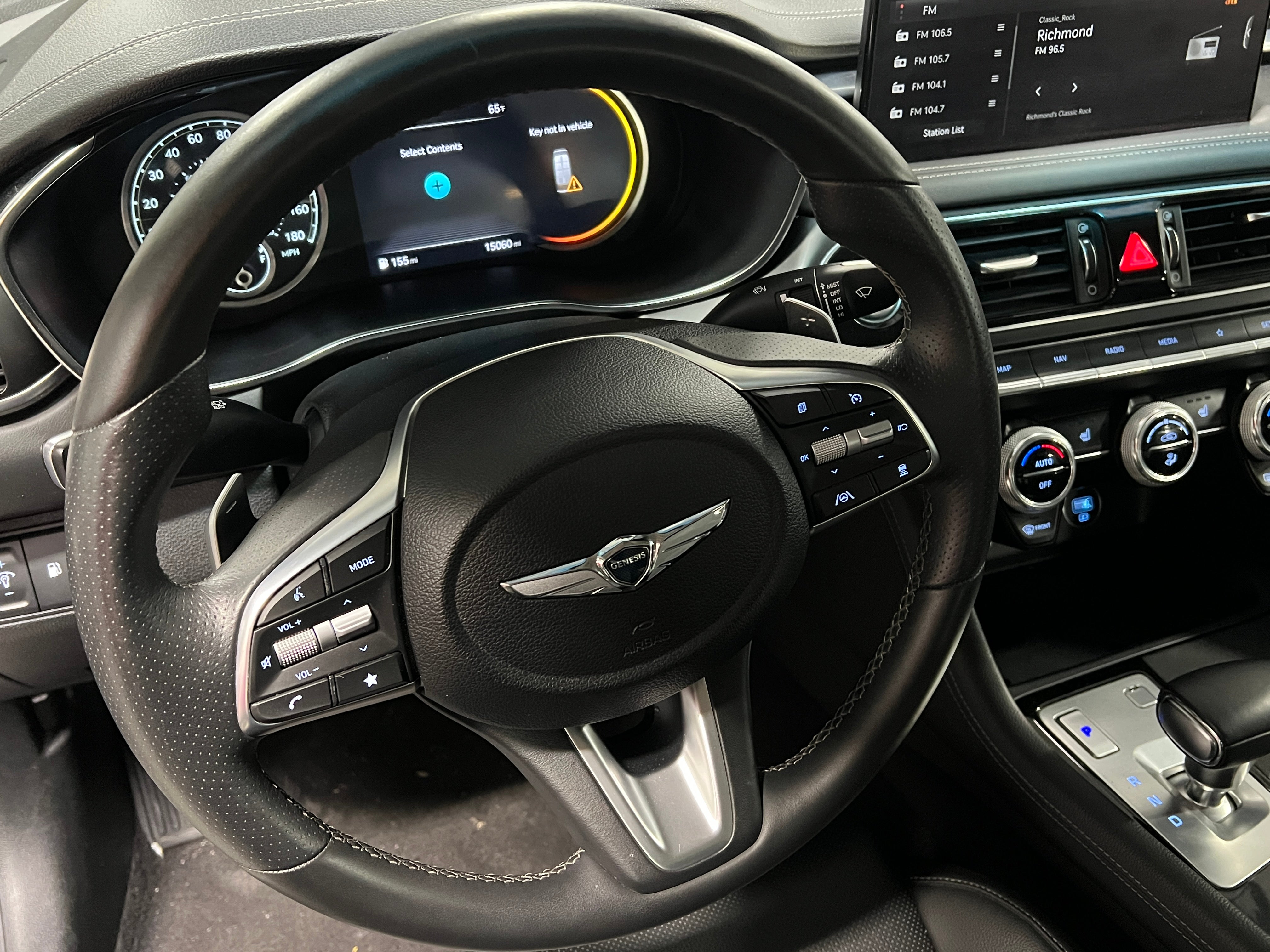 2023 Genesis G70 2.0T 4