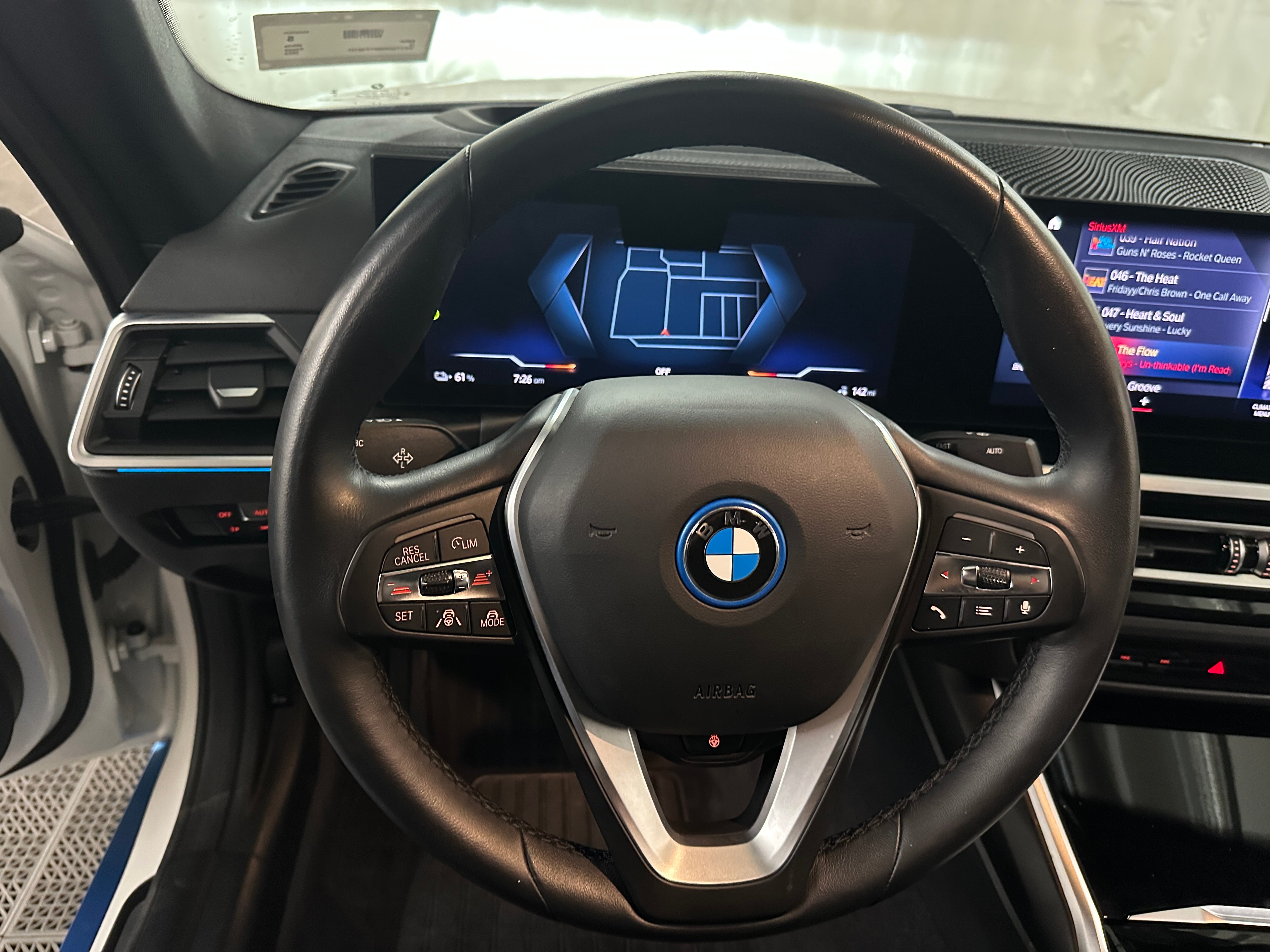 2023 BMW i4 eDrive40 4
