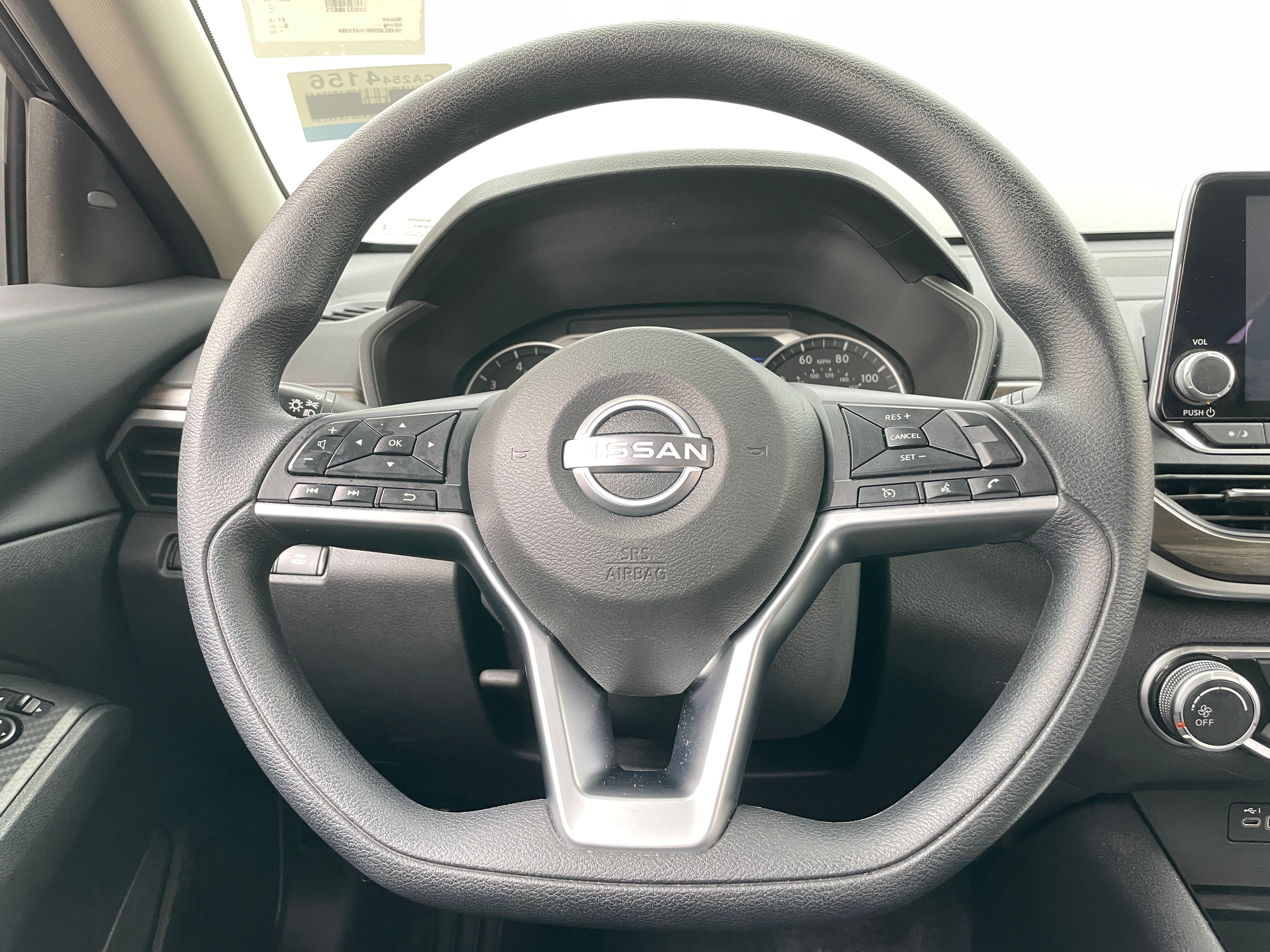 2024 Nissan Altima SV 5