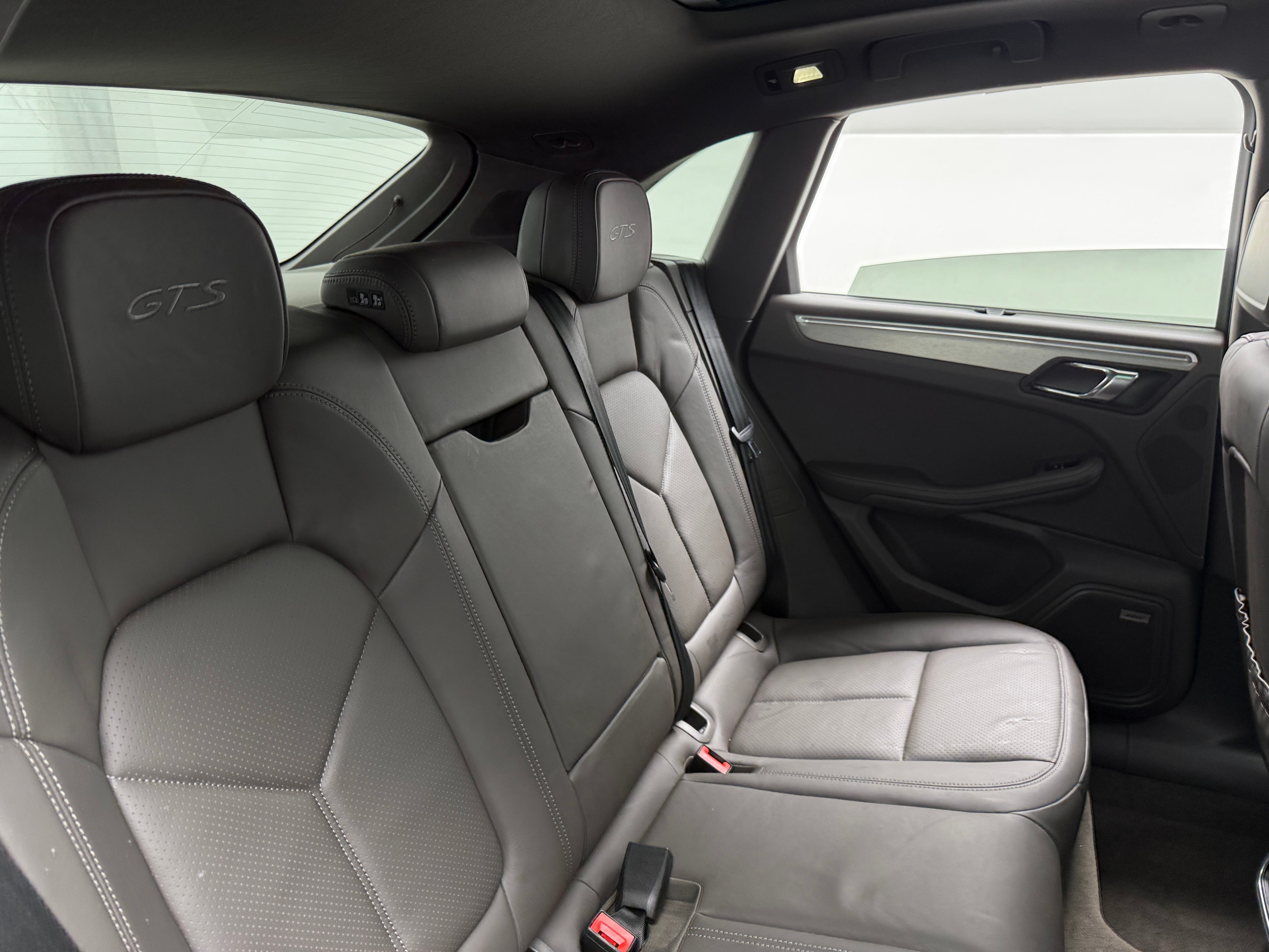2017 Porsche Macan GTS 5