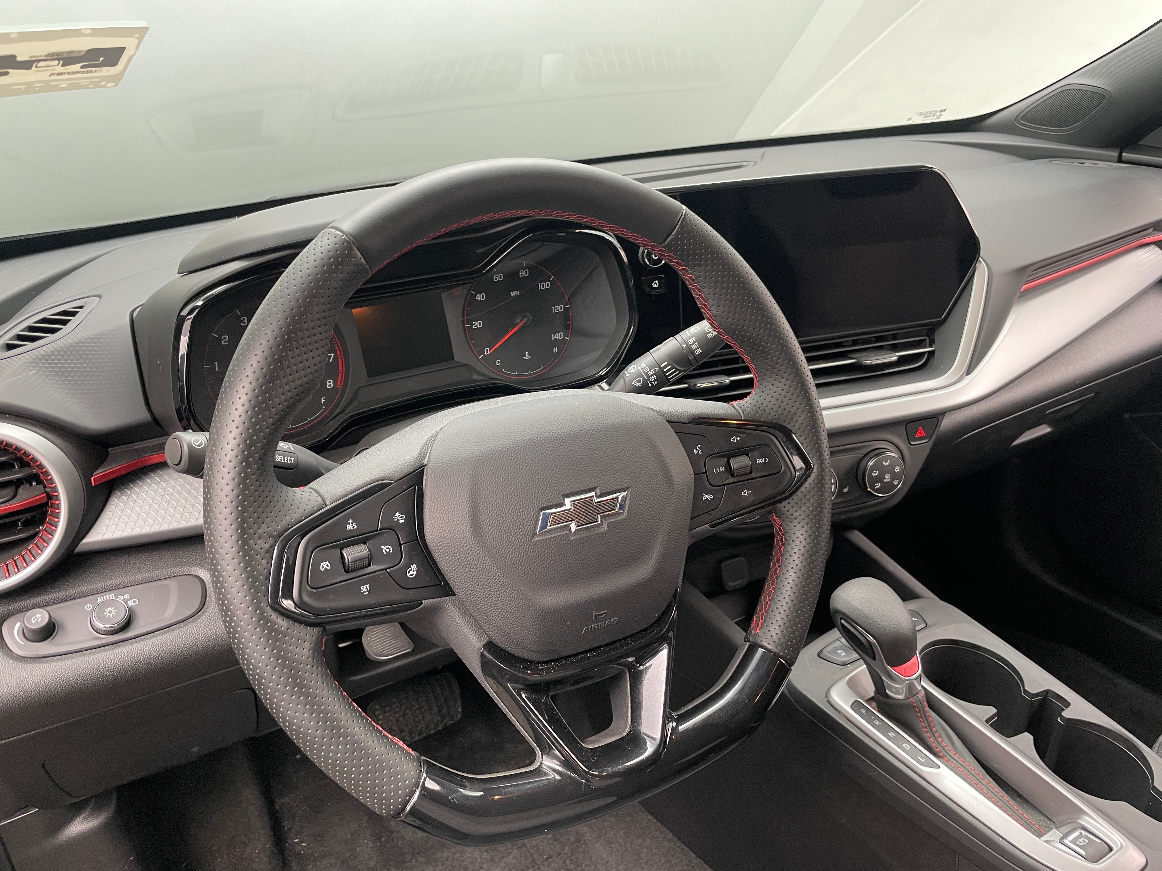 2024 Chevrolet Trax RS 5