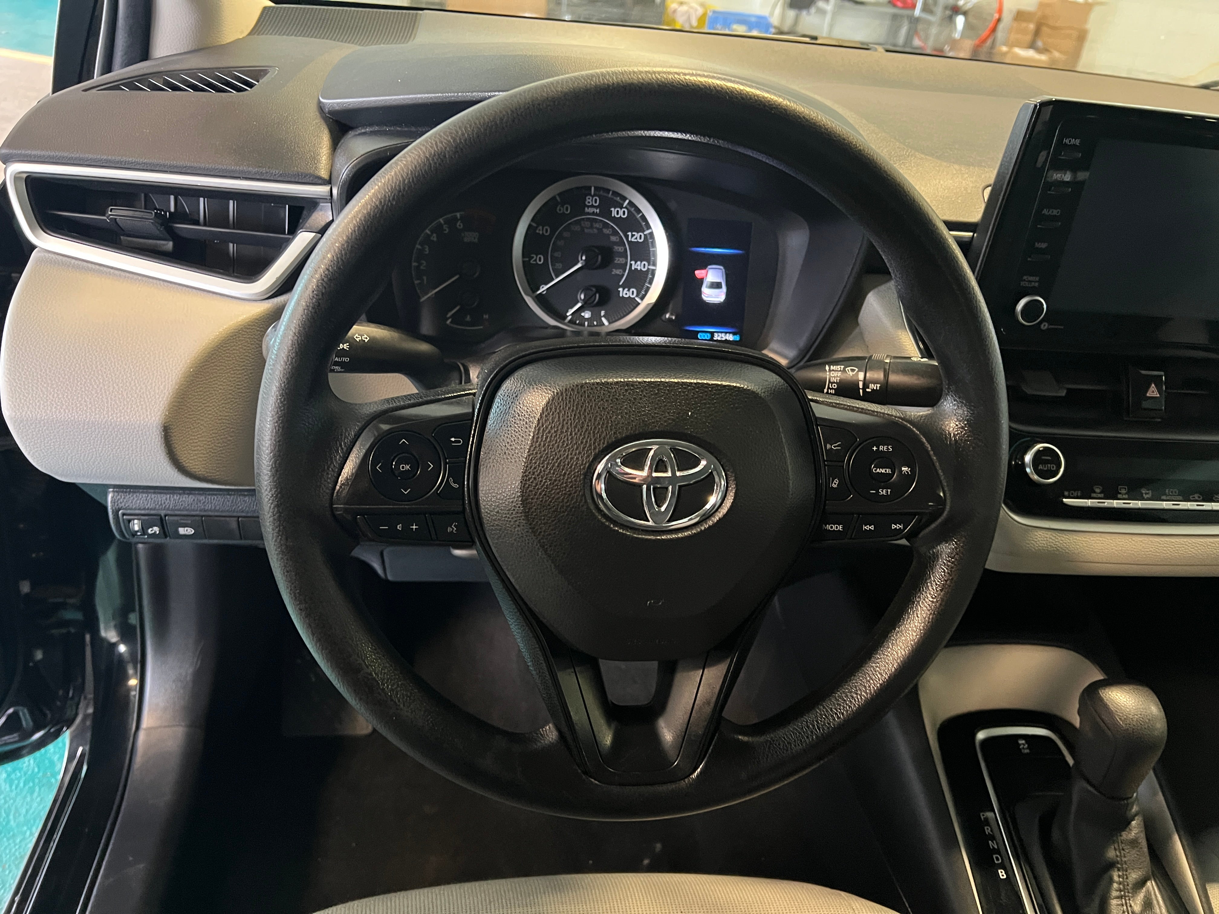 2022 Toyota Corolla LE 5