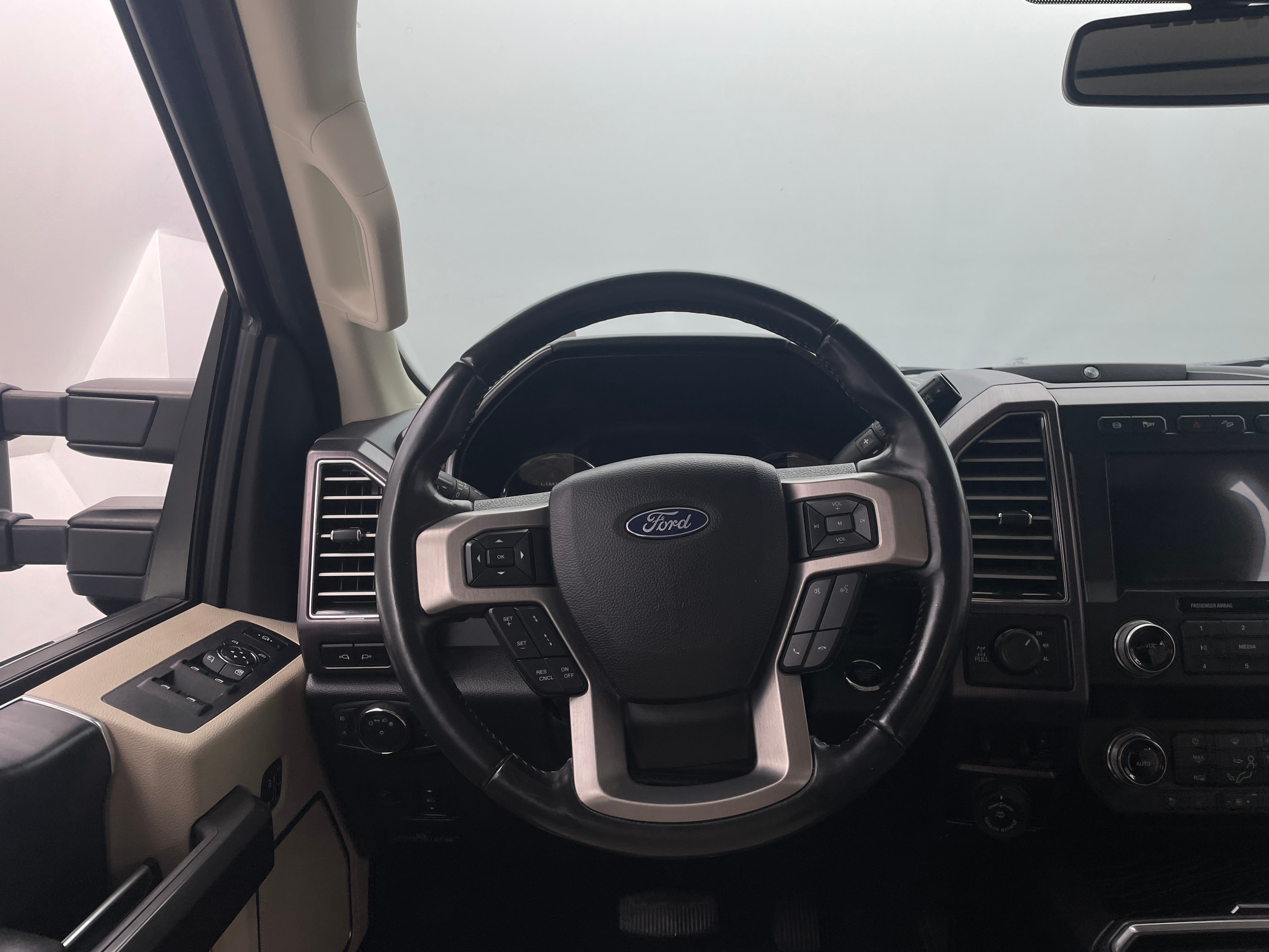 2020 Ford Econoline E-250 4