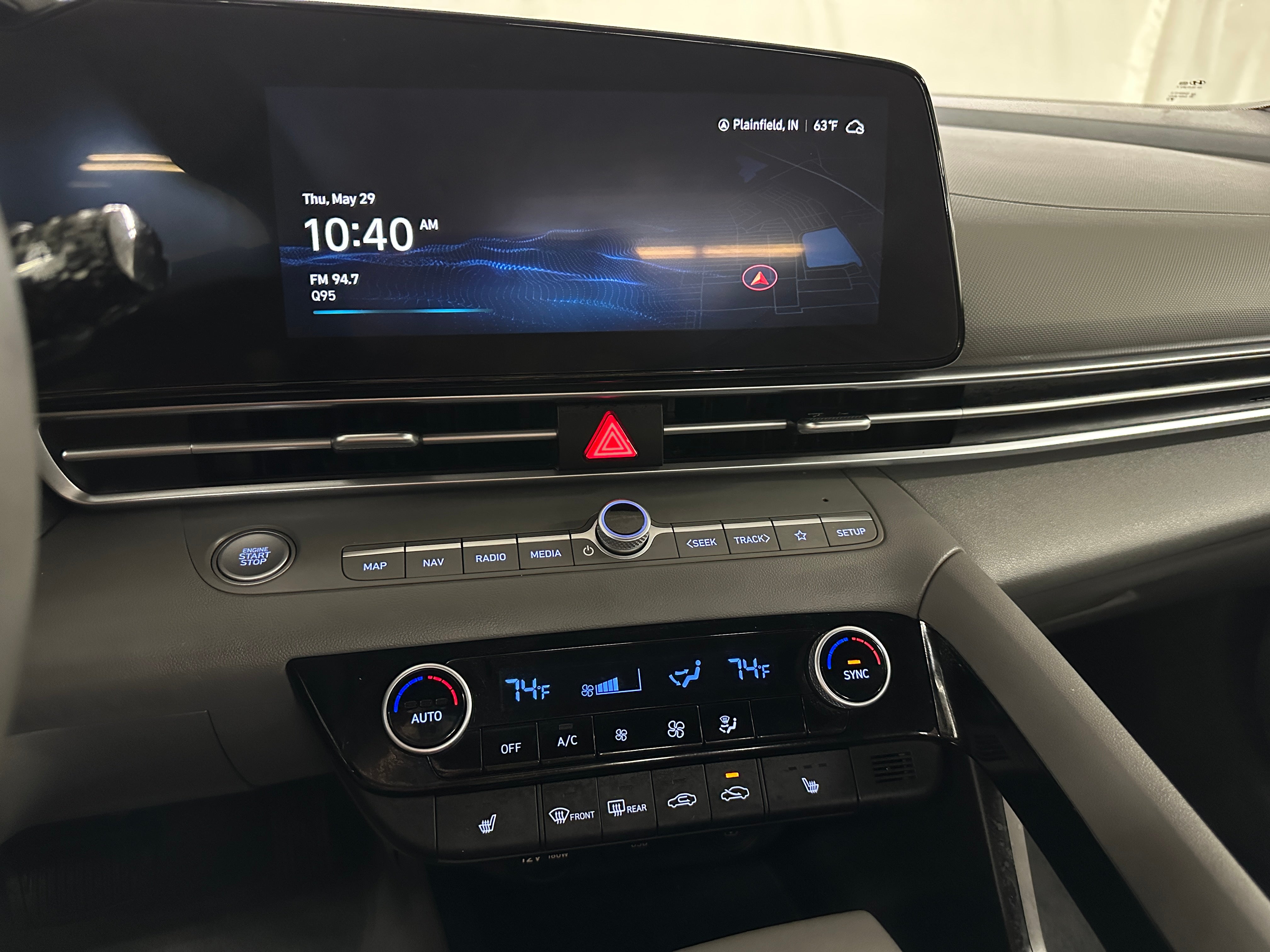 2023 Hyundai Elantra SEL 4