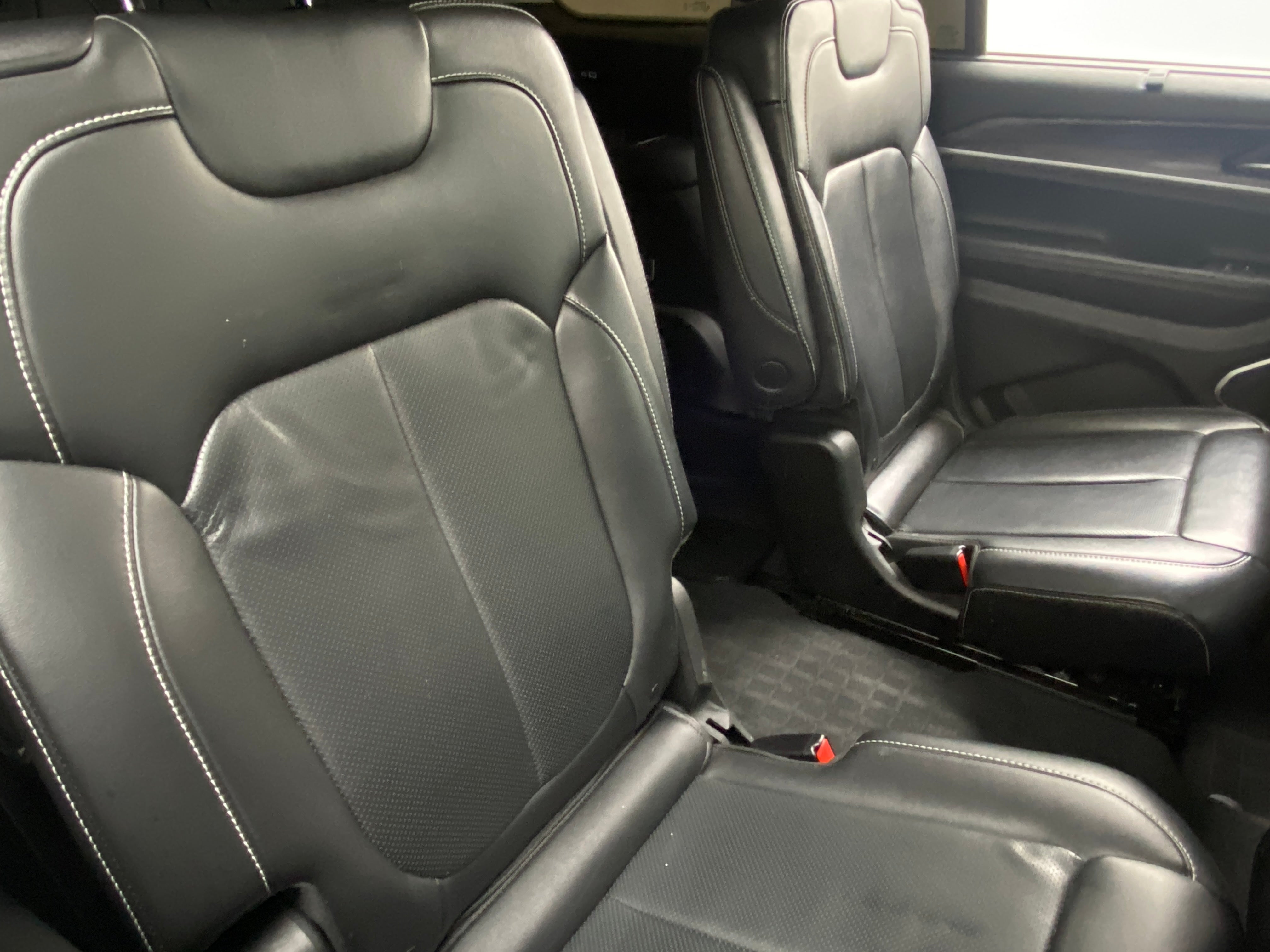2022 Jeep Grand Cherokee L Limited Edition 5