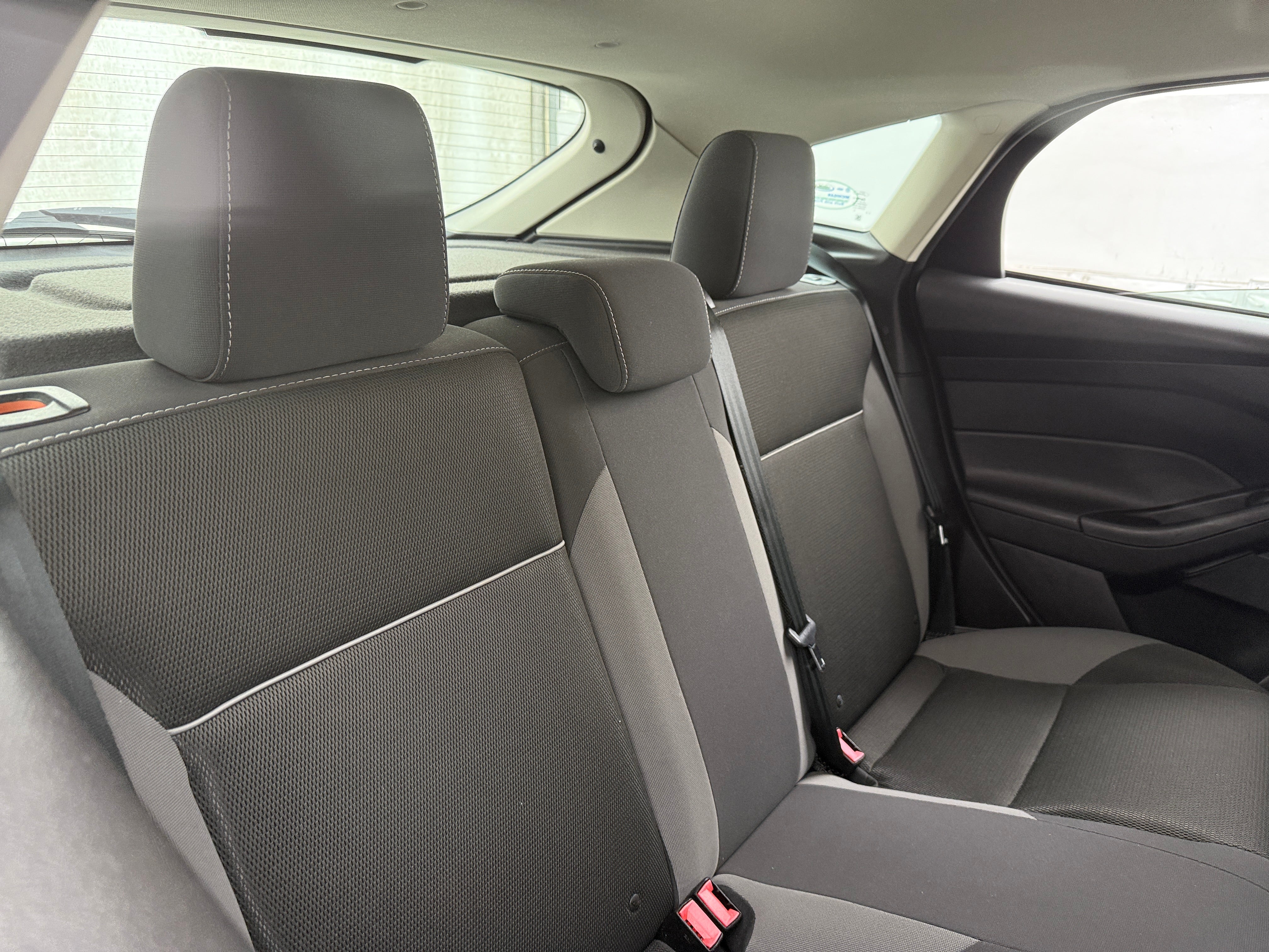 2014 Ford Focus SE 6