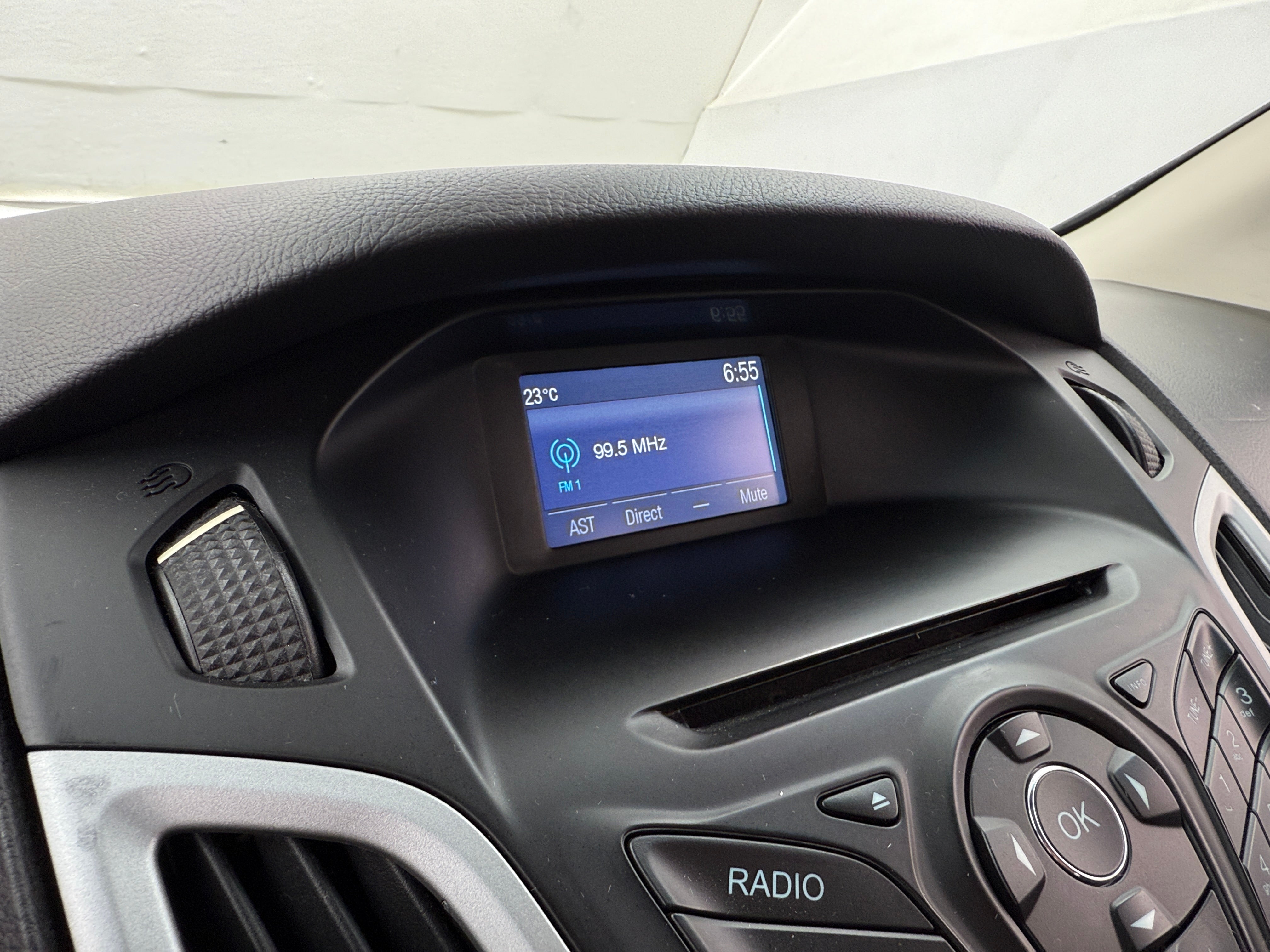 2014 Ford Focus SE 4