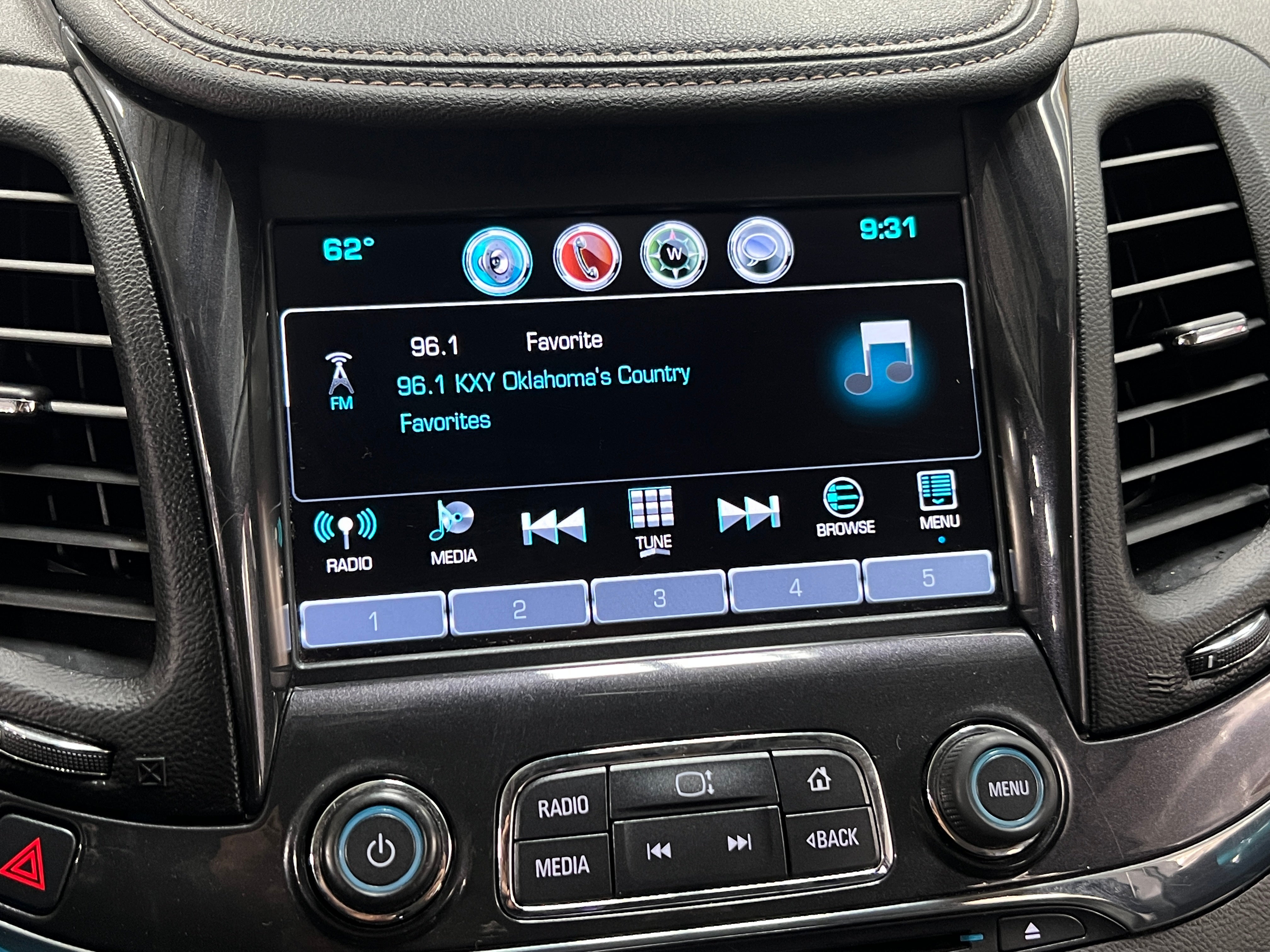 2020 Chevrolet Impala Premier 3