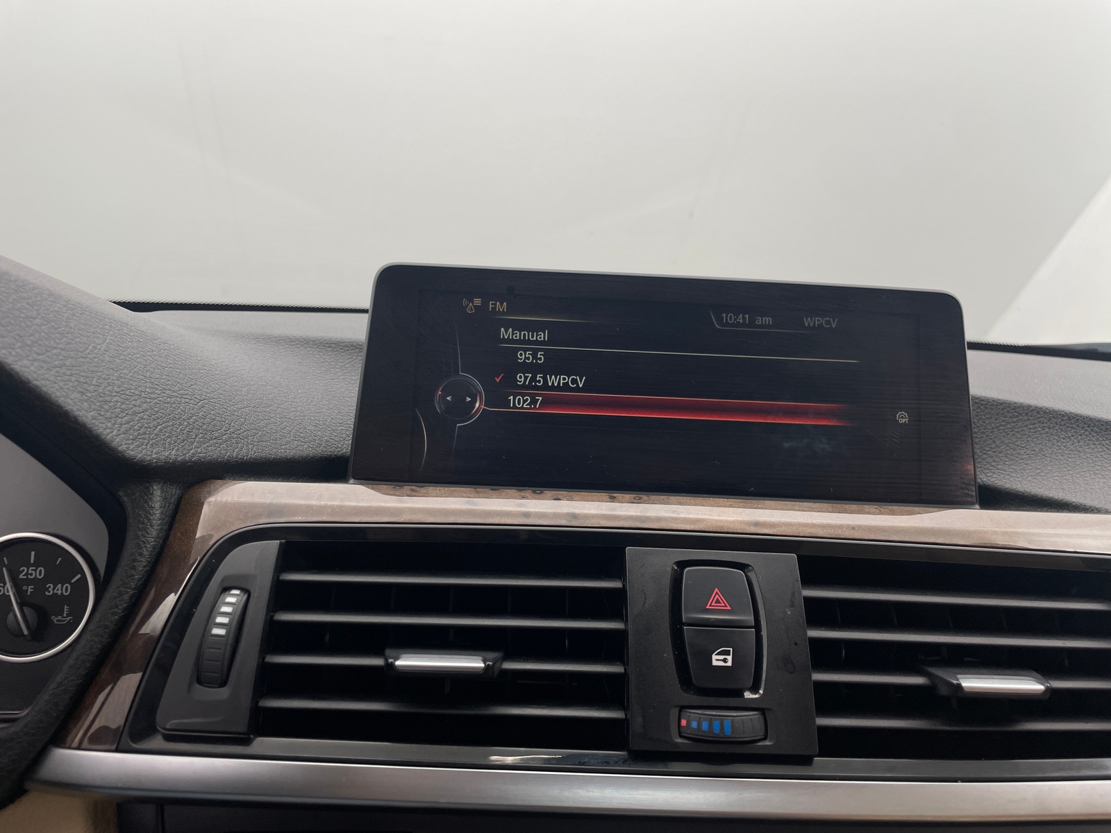 Thumbnail: 2015 BMW 4 Series - 3