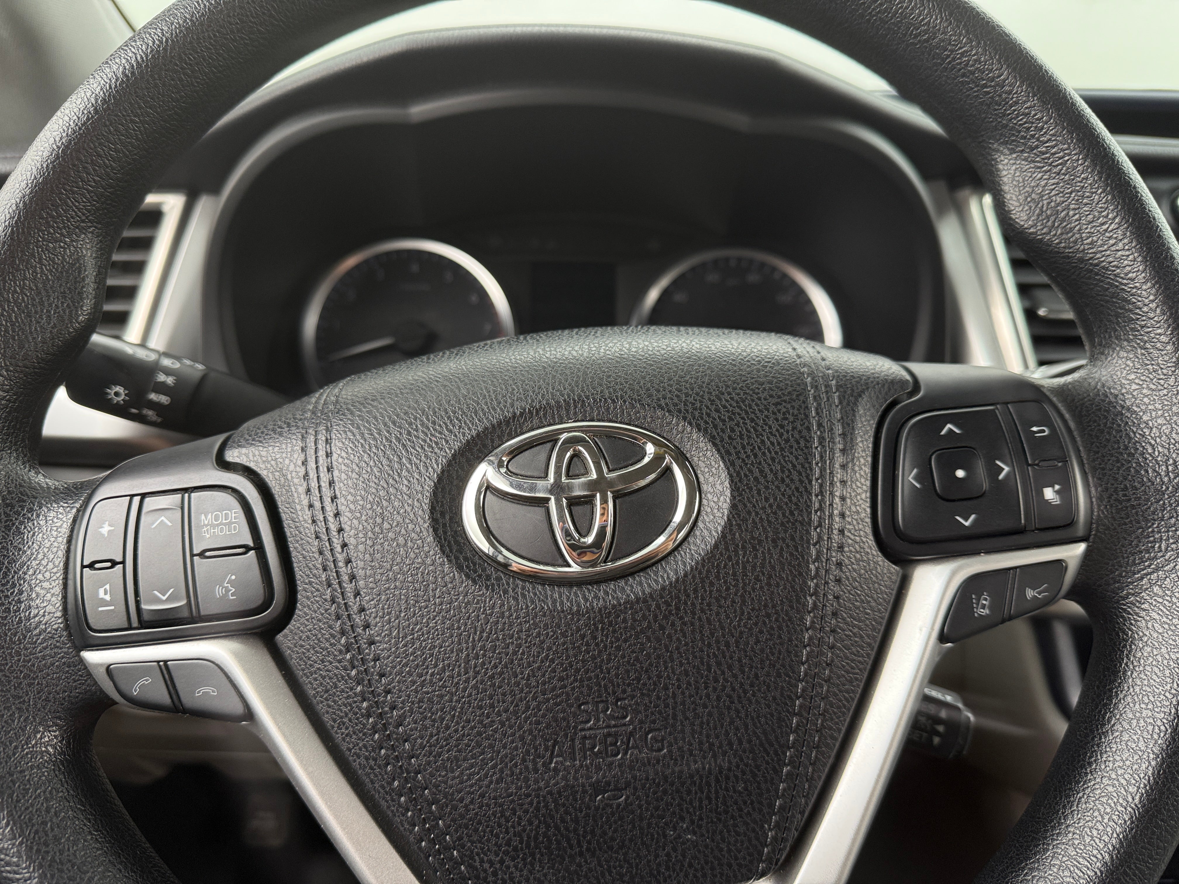 2018 Toyota Highlander LE 5