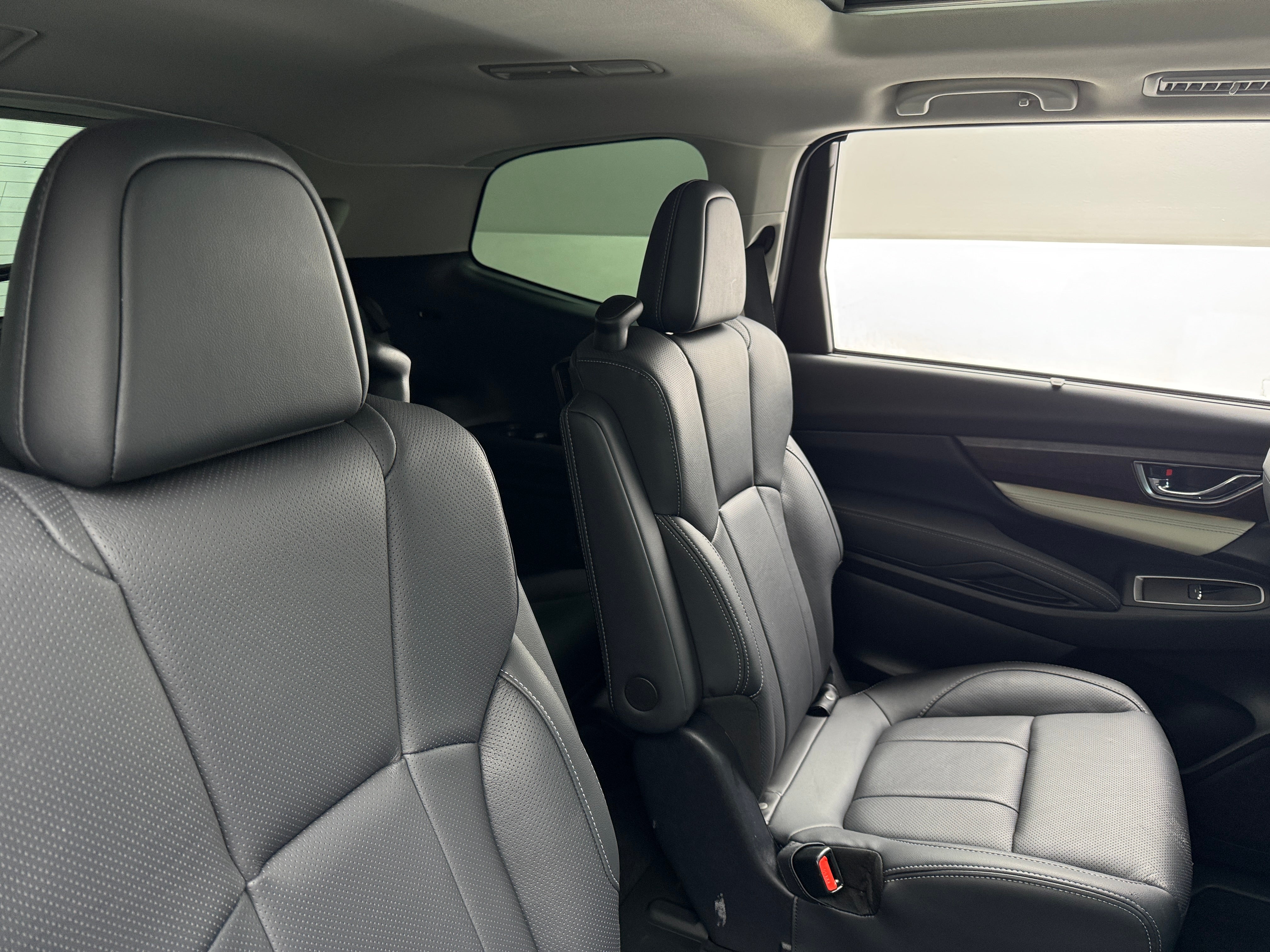 2022 Subaru Ascent Touring 5