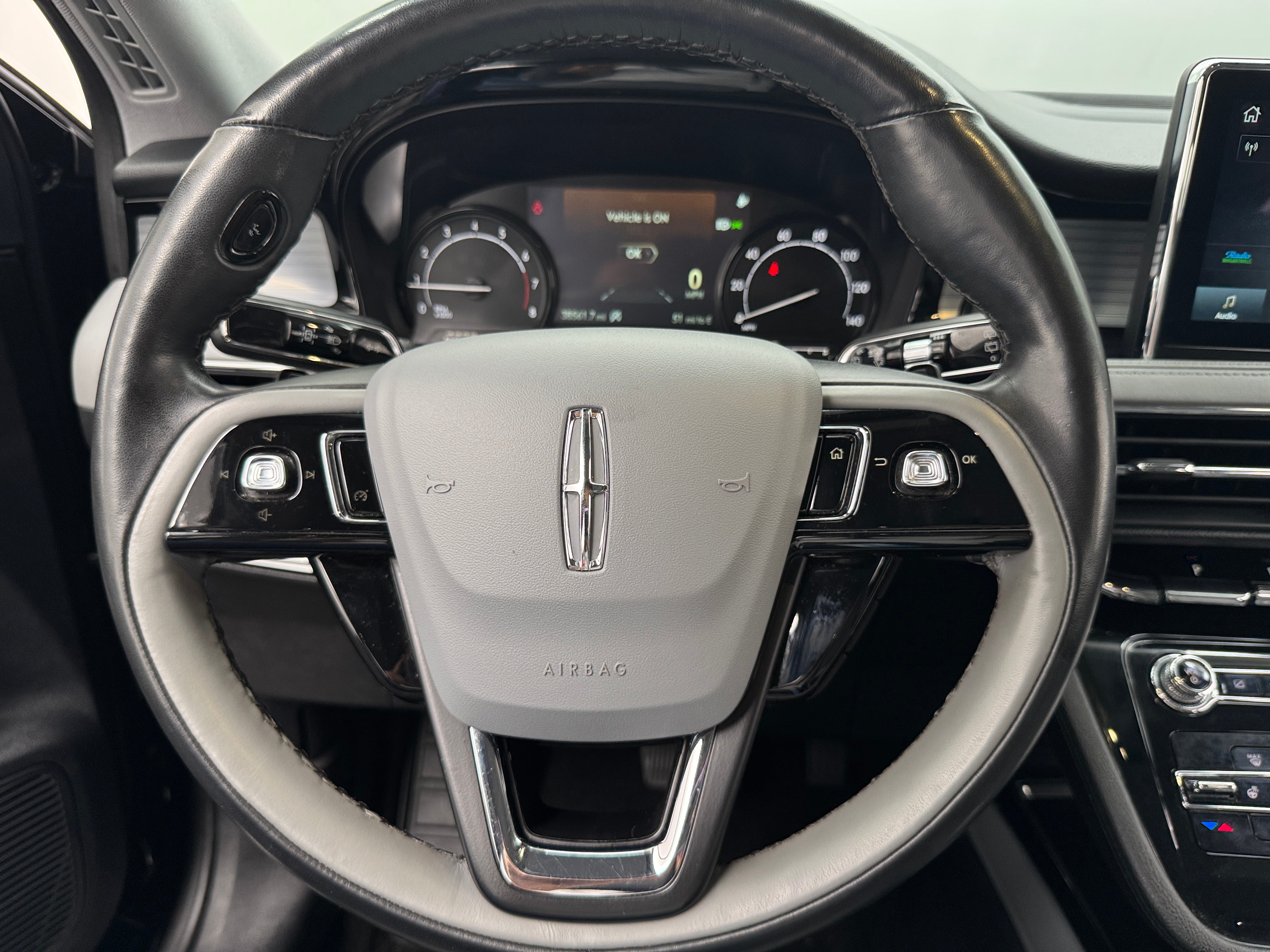 2022 Lincoln Corsair  4