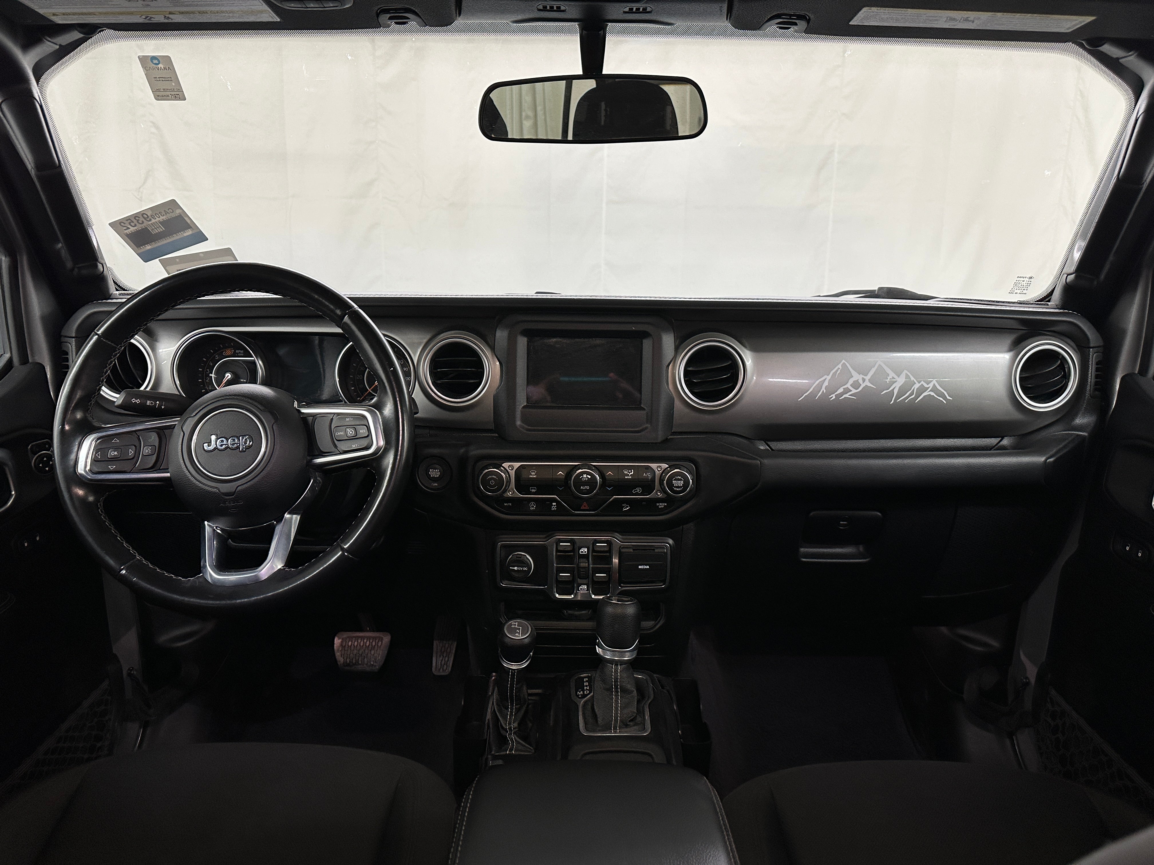 2020 Jeep Wrangler Unlimited Sahara 3