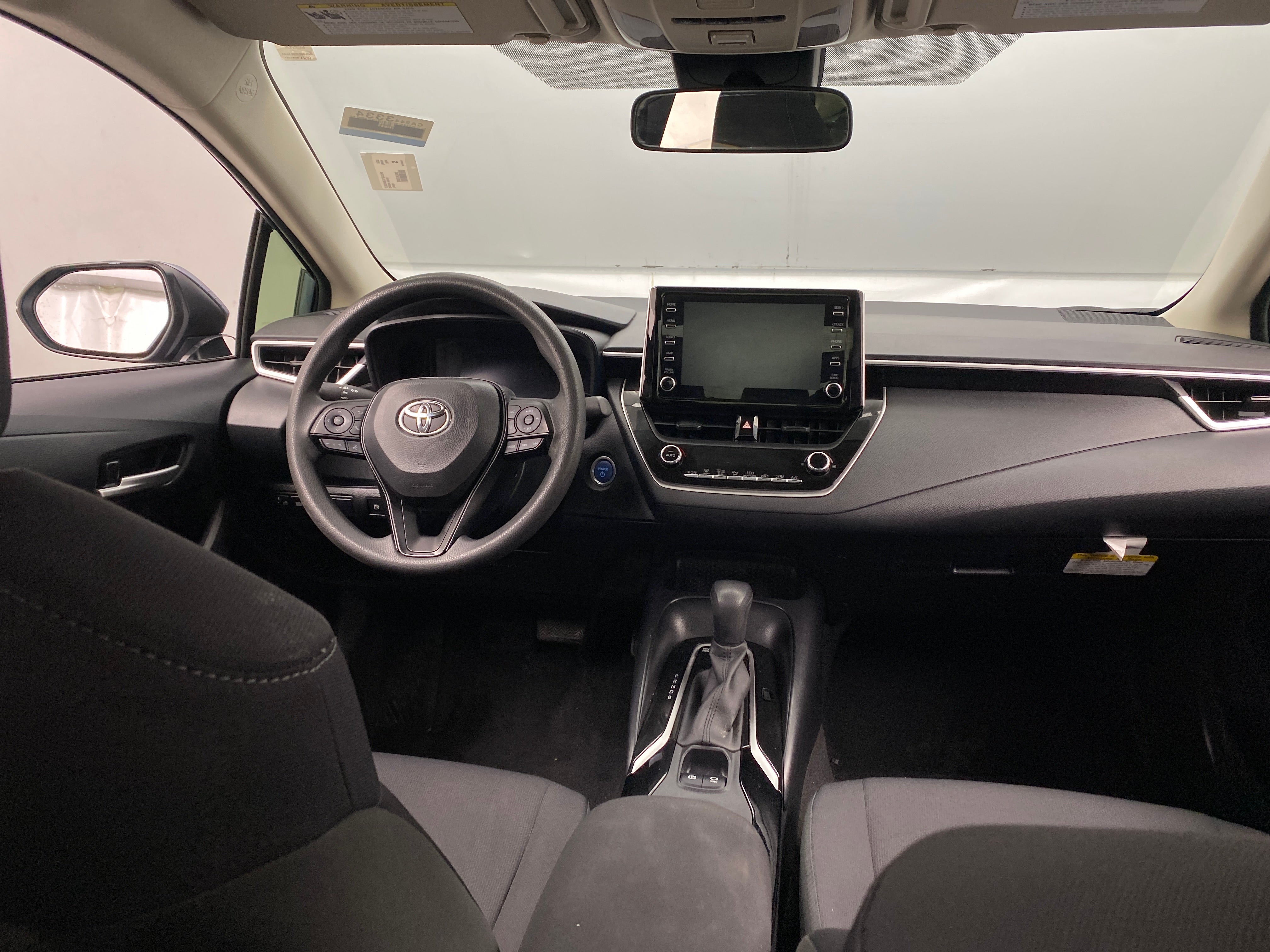 2020 Toyota Corolla LE 3