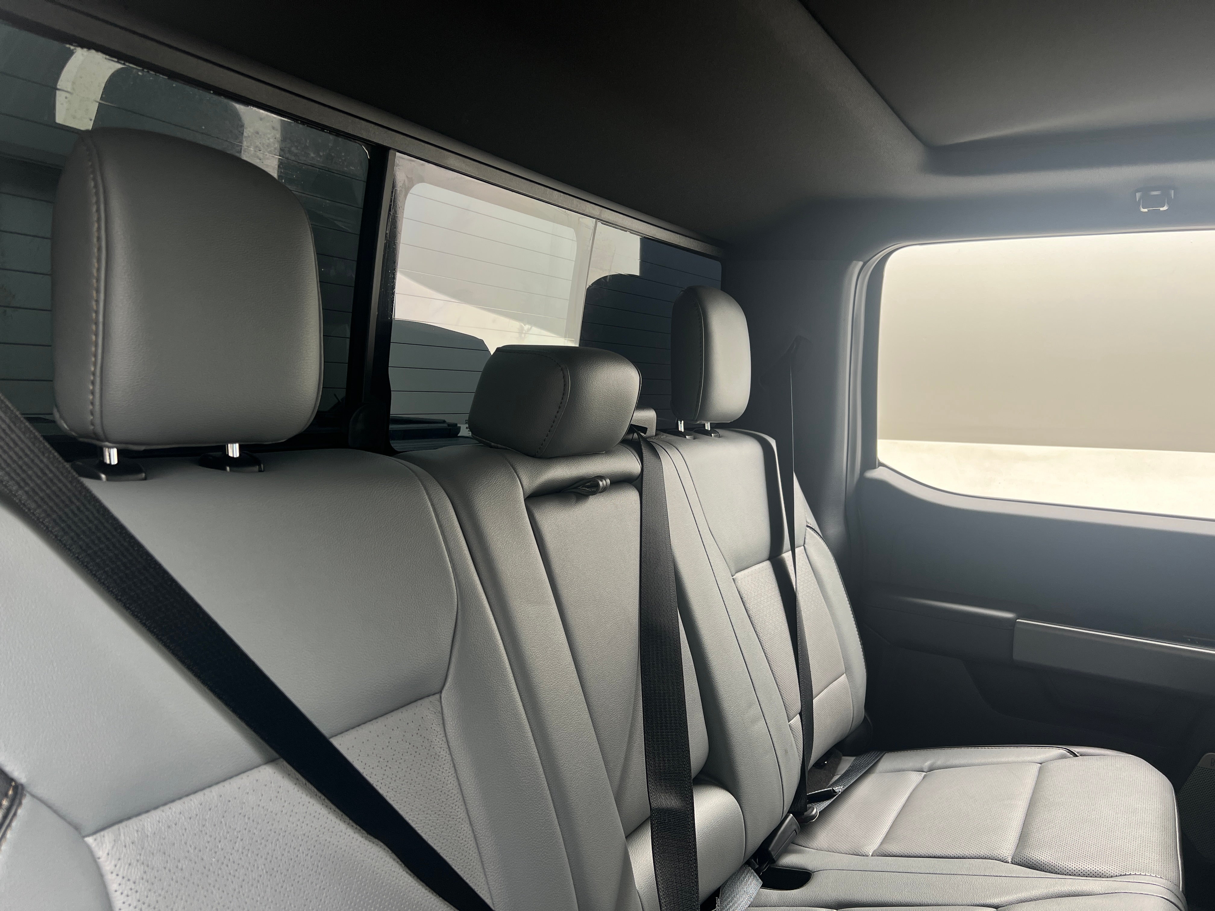 2023 Ford F-150 Lightning Lariat 5